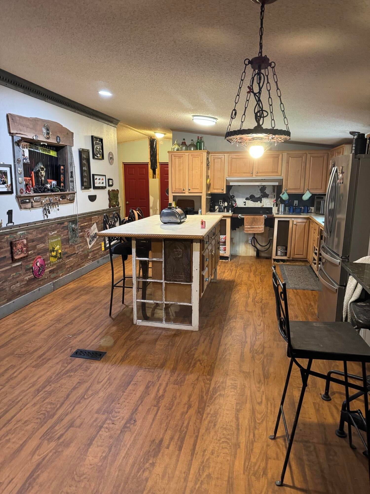 Hudson Hill Area - Residential