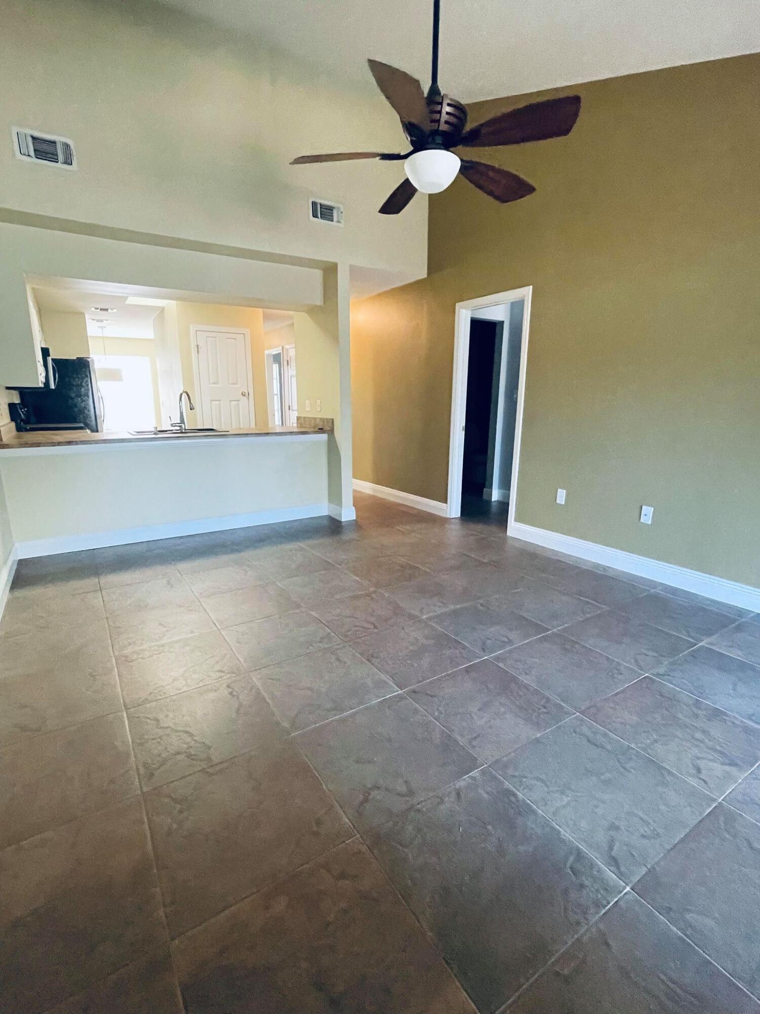 CANTERBURY WOODS - Residential Lease
