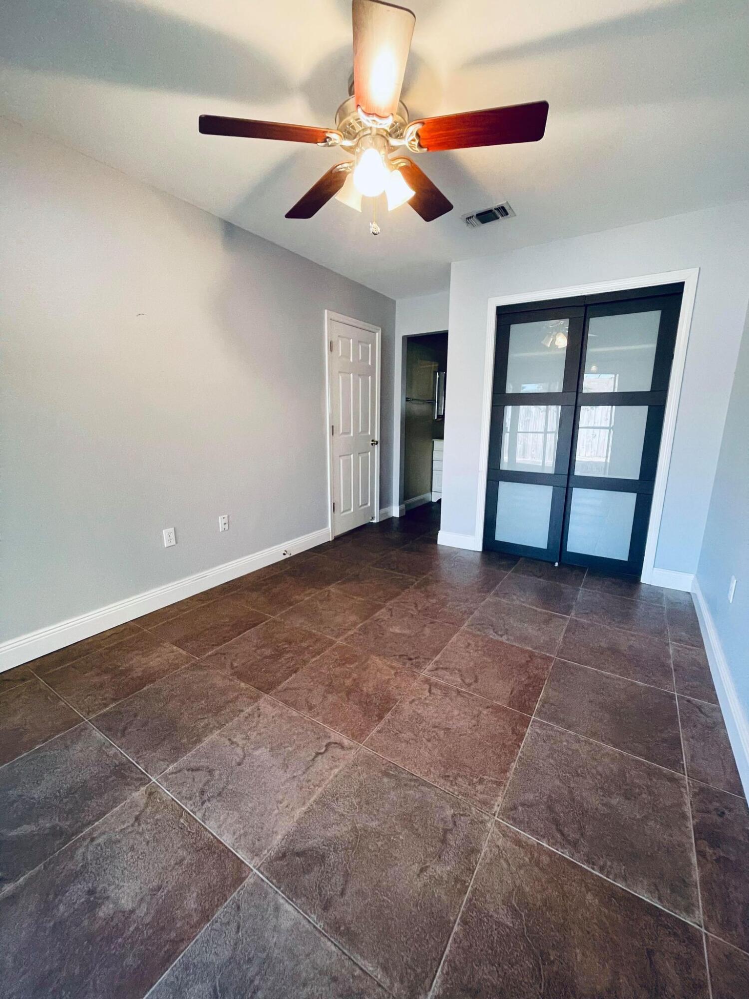CANTERBURY WOODS - Residential Lease