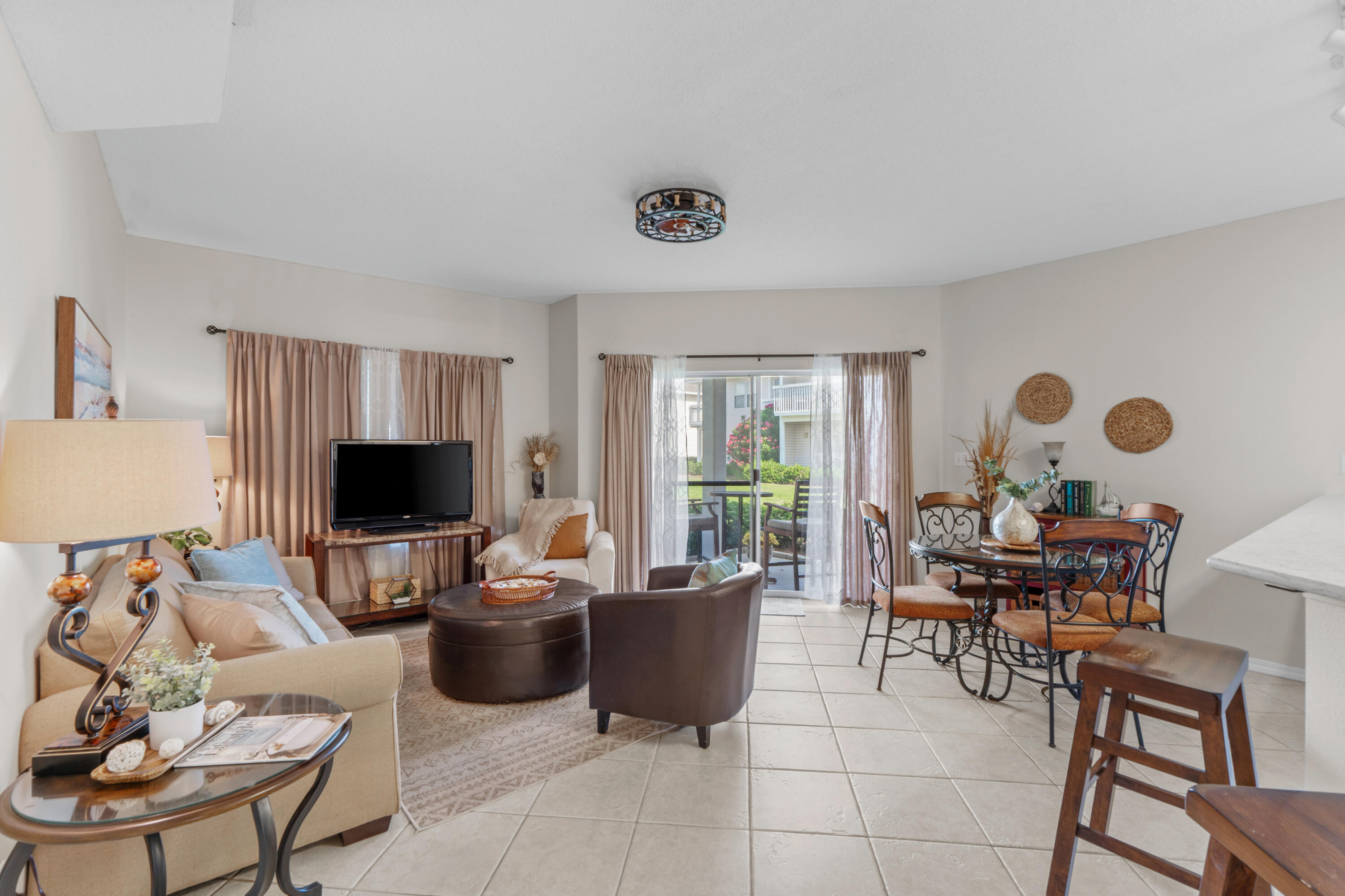 SANDPIPER COVE - Residential