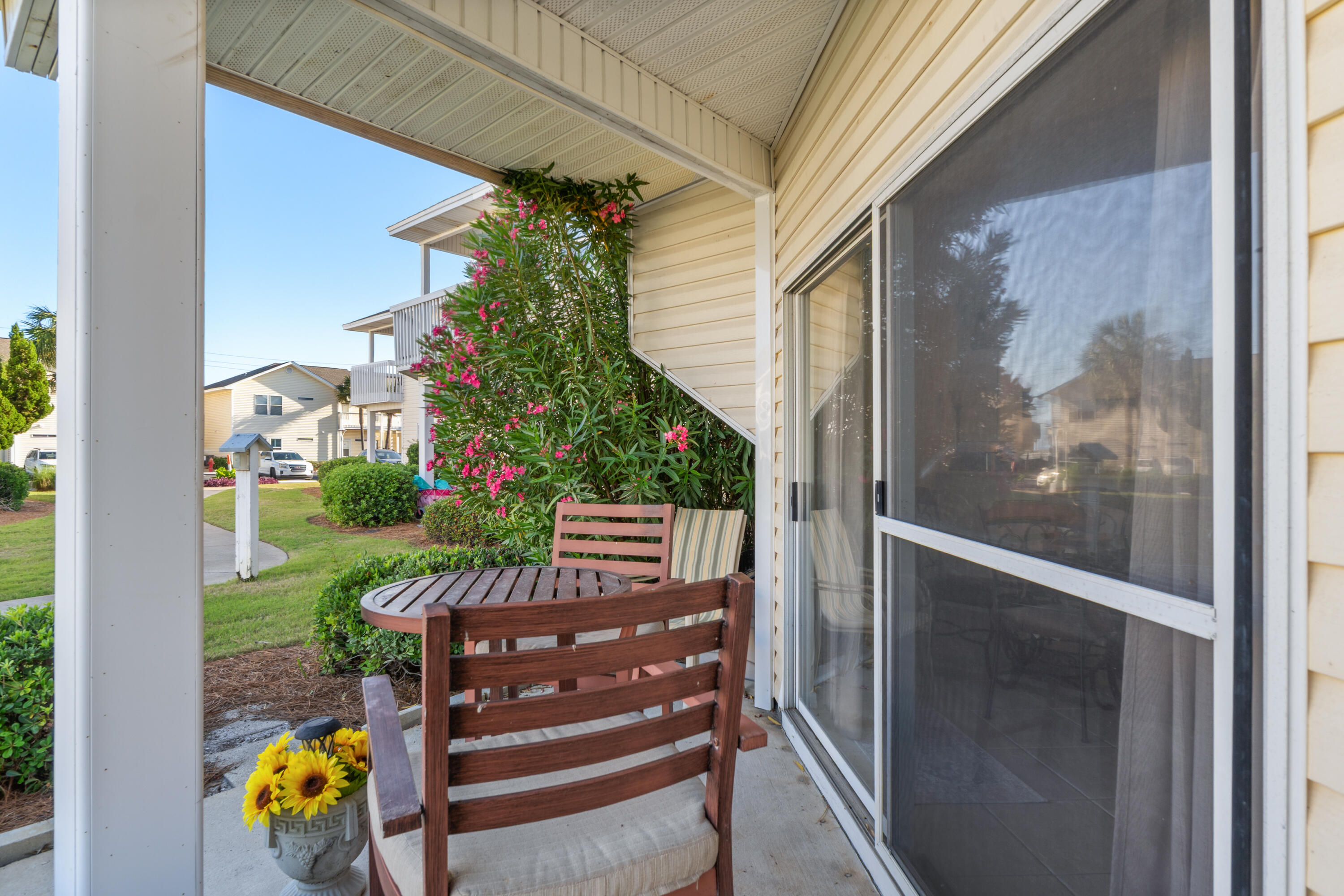SANDPIPER COVE - Residential