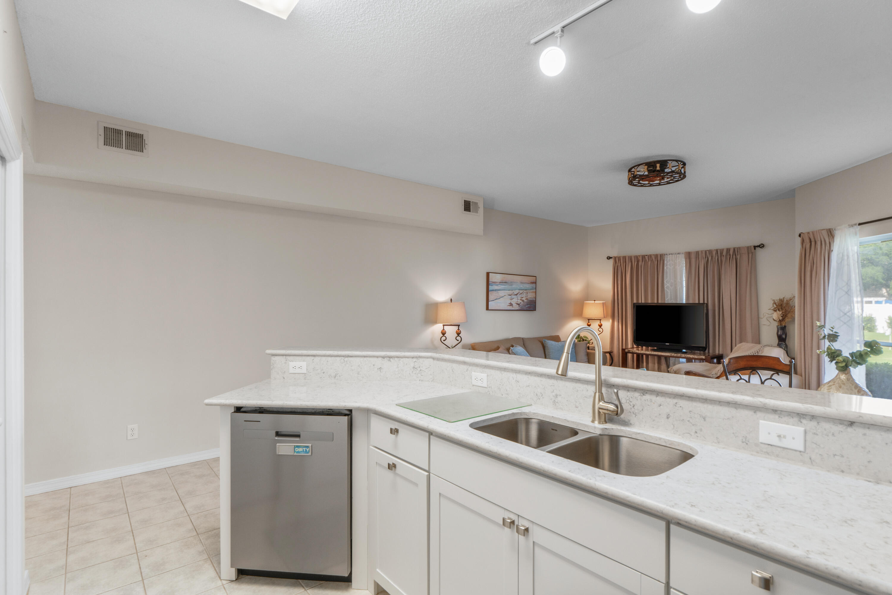 SANDPIPER COVE - Residential