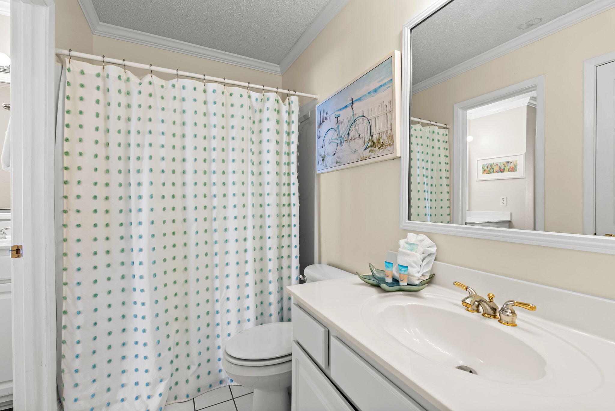 PORTSIDE CONDO - Residential