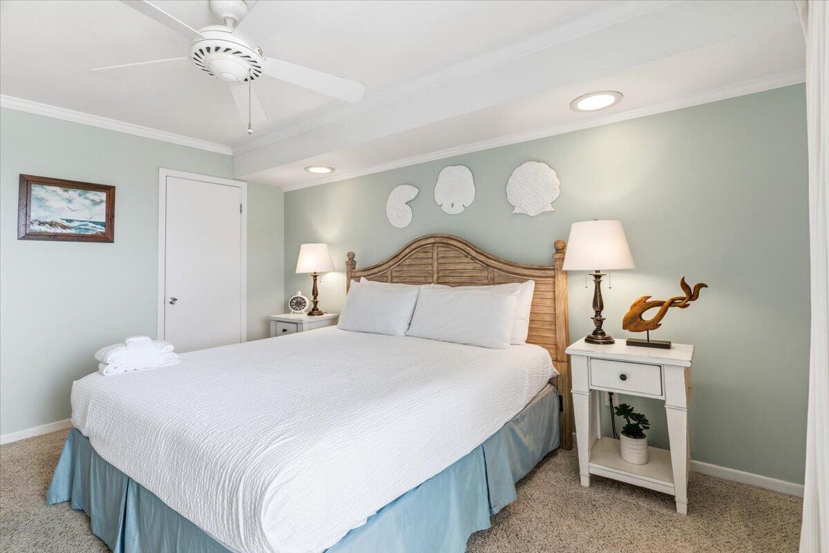 EL MATADOR CONDO - Residential