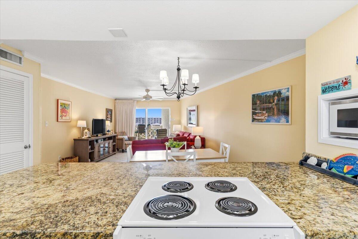 EL MATADOR CONDO - Residential