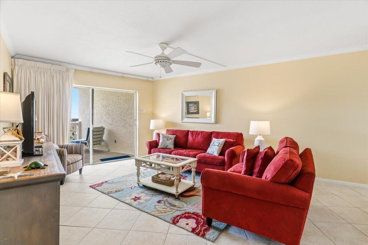 EL MATADOR CONDO - Residential