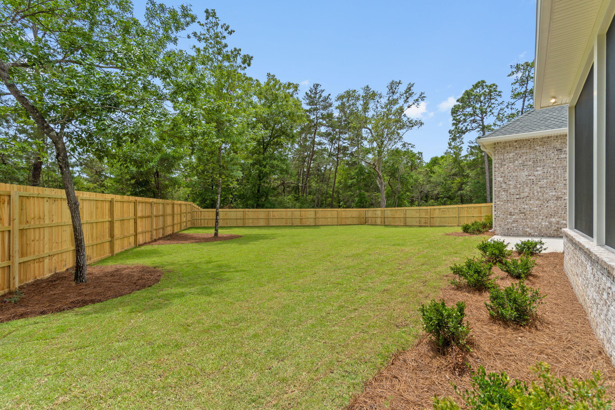 MAGNOLIA WOODS - Residential