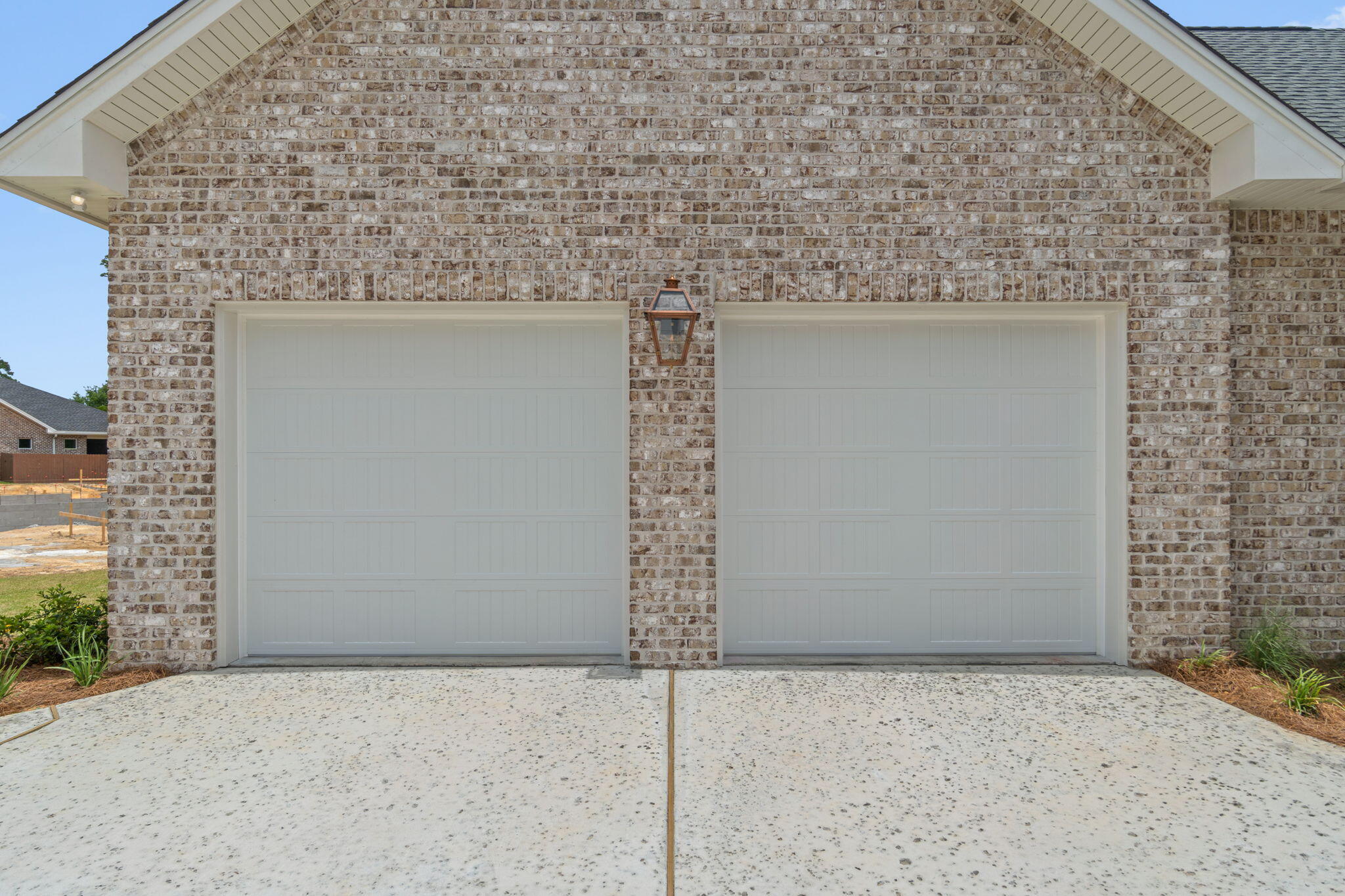 MAGNOLIA WOODS - Residential