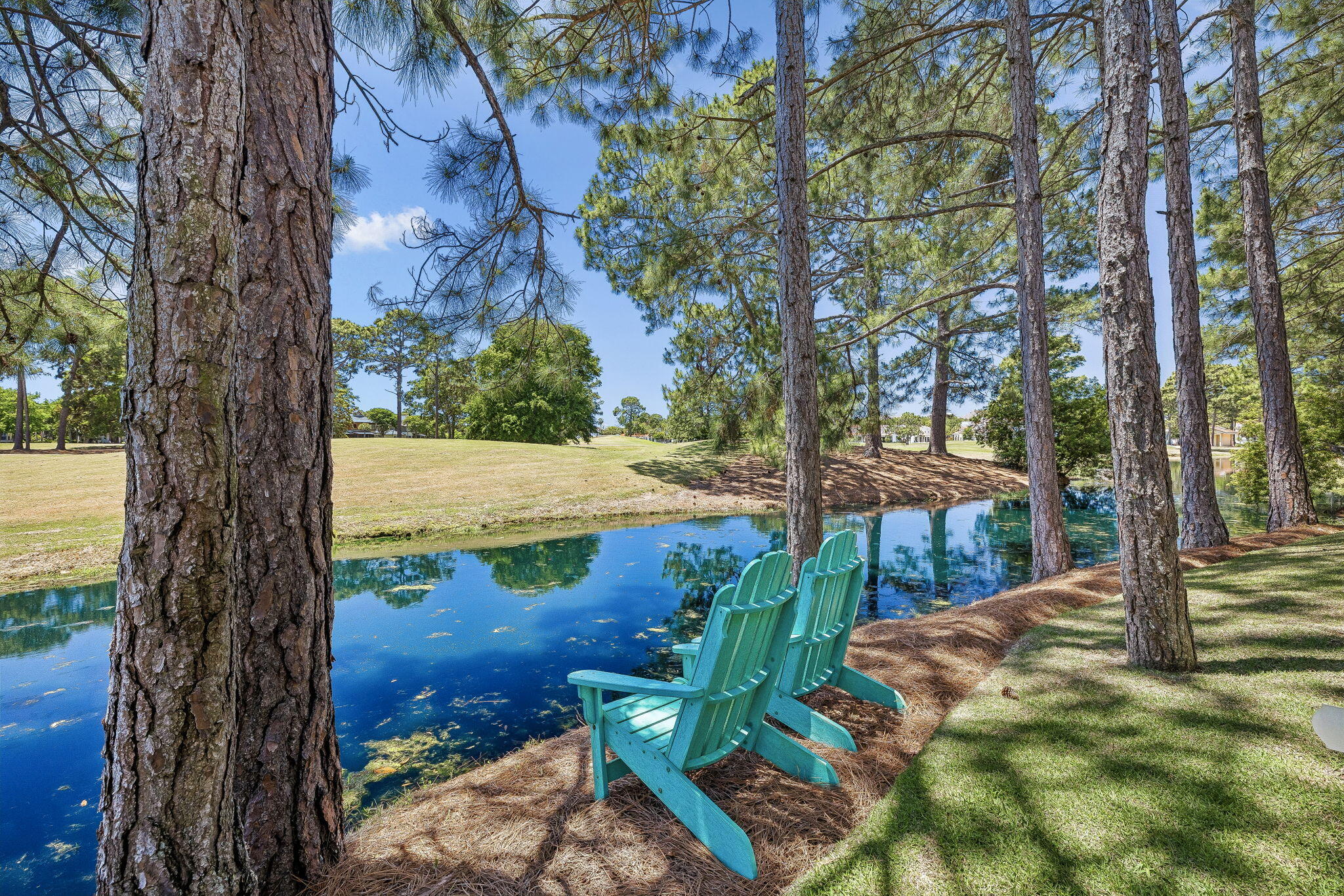 VILLA LAGO - Residential