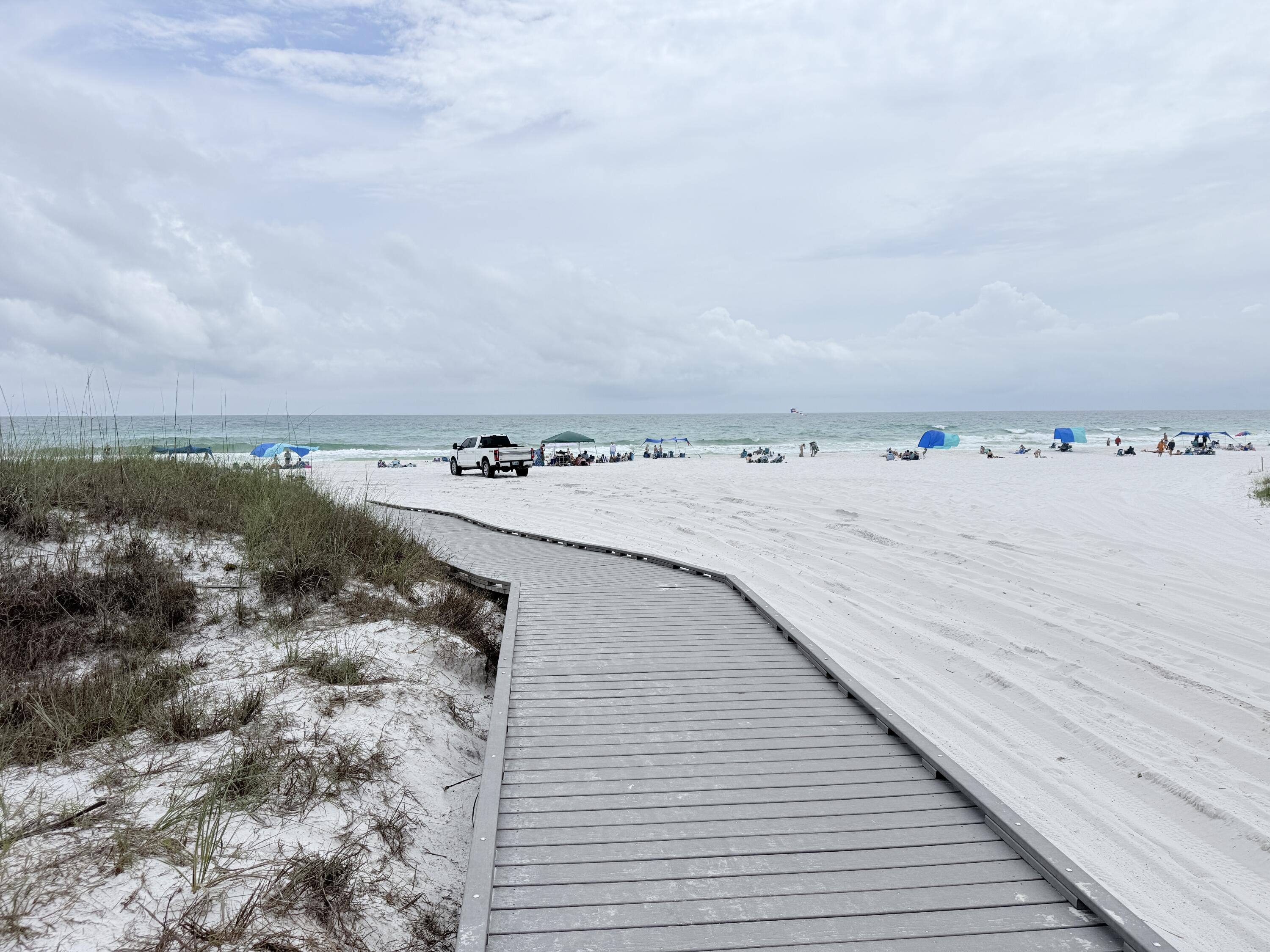 GRAYTON BEACH - Residential