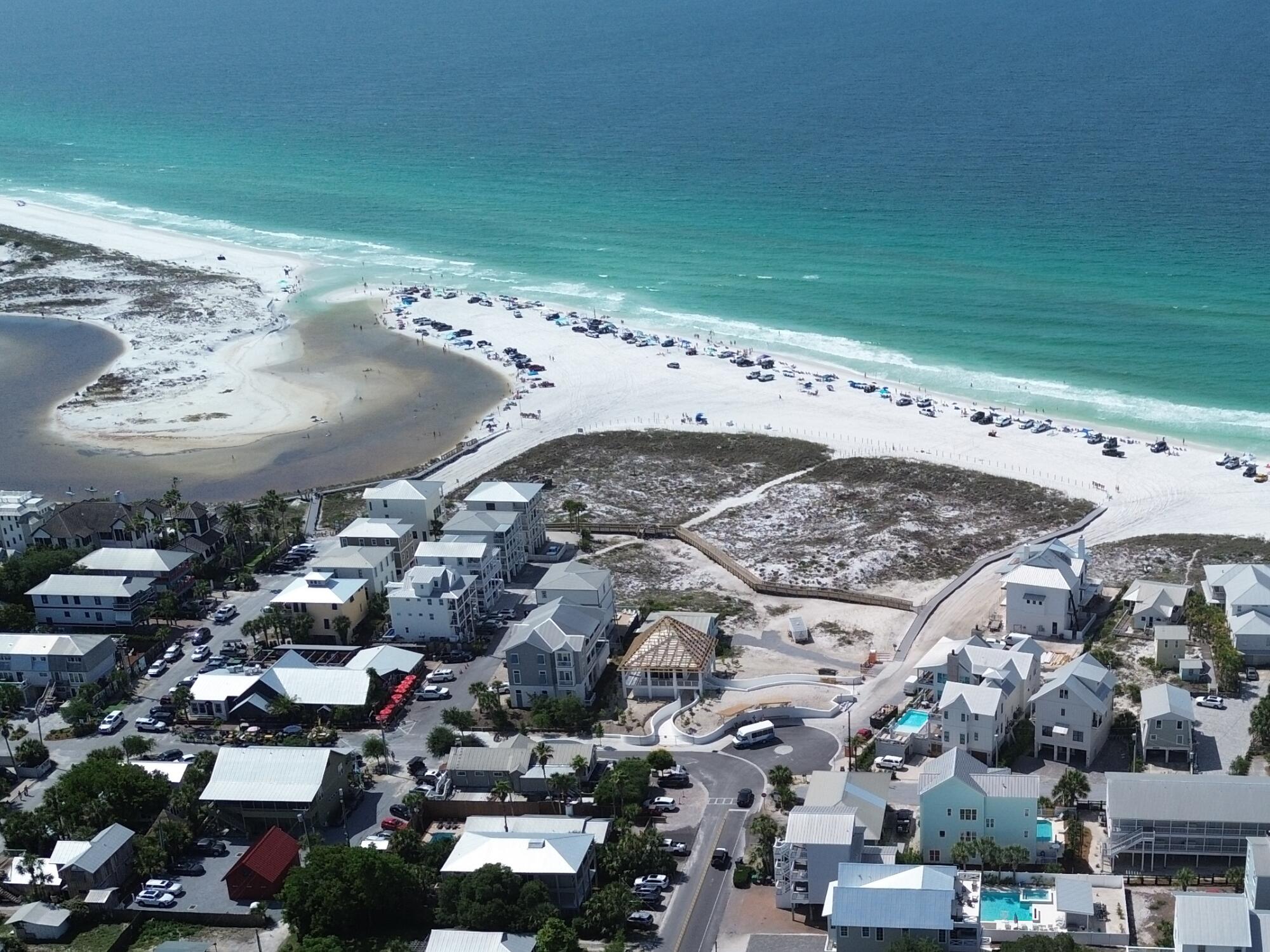 GRAYTON BEACH - Residential