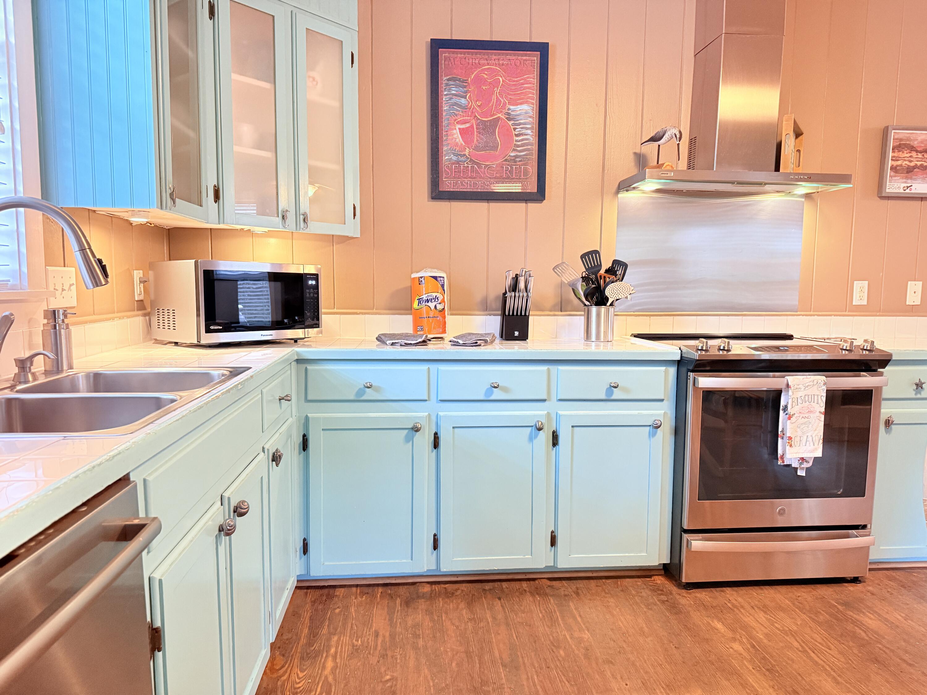 GRAYTON BEACH - Residential
