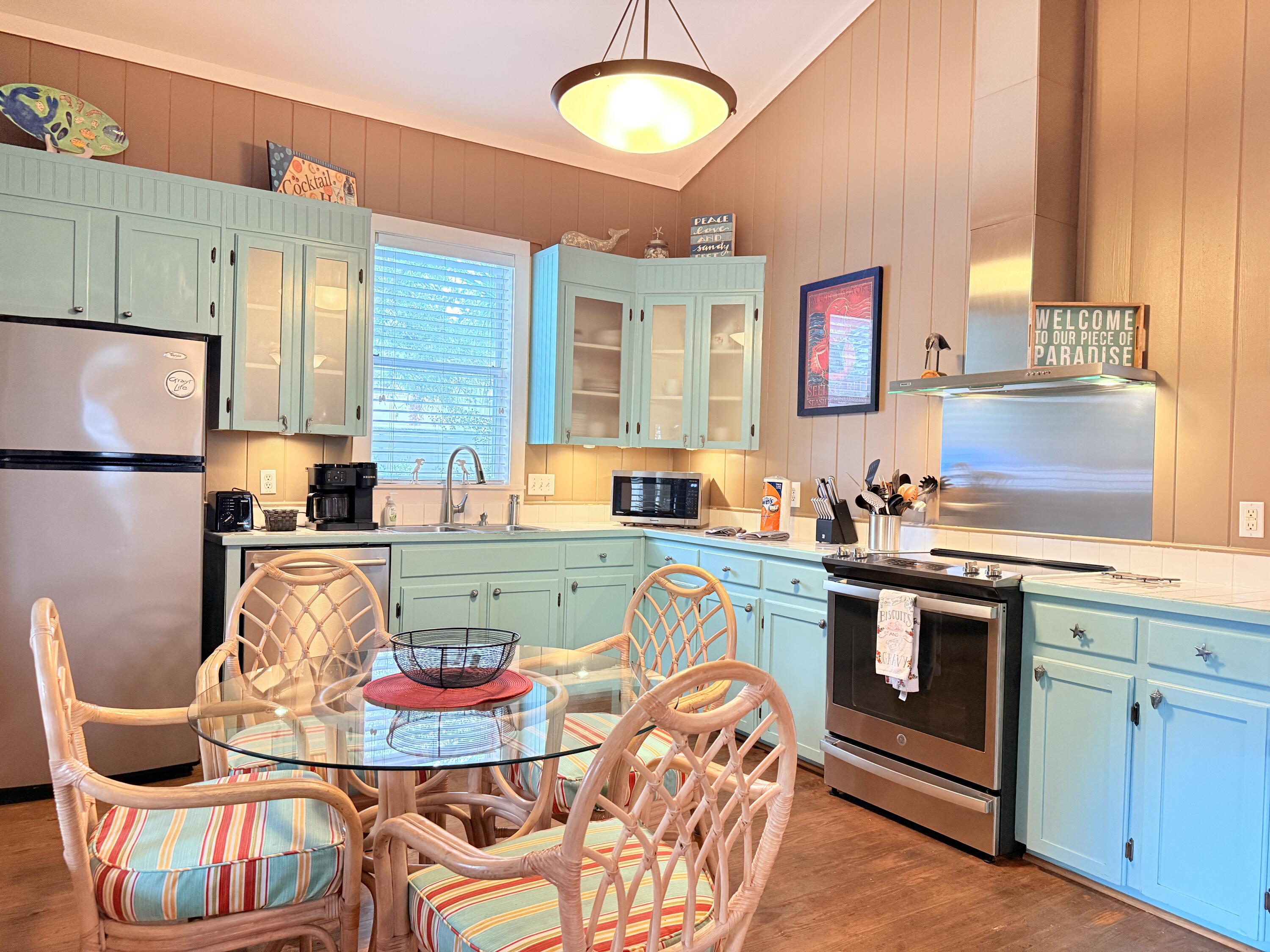 GRAYTON BEACH - Residential