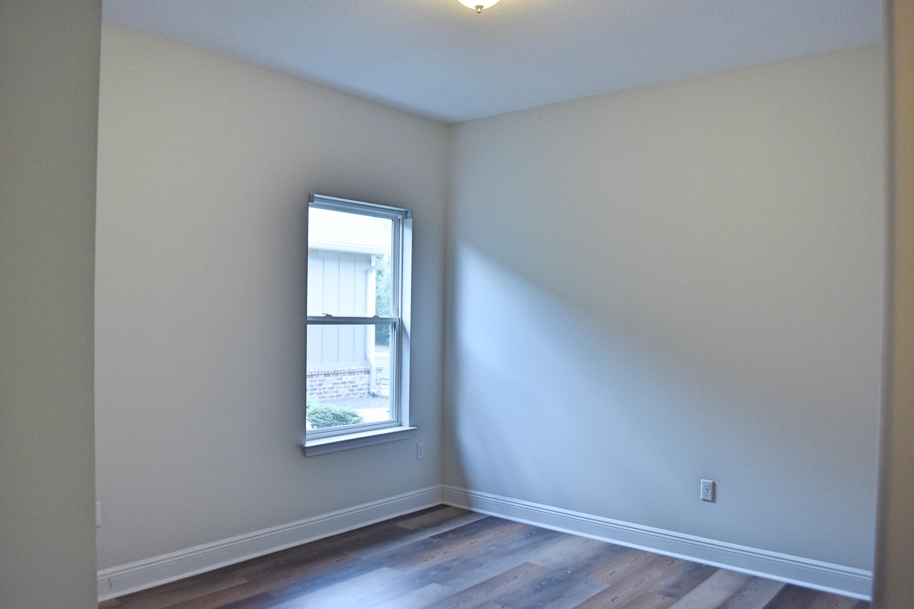 LAGRANGE LANDING - Residential