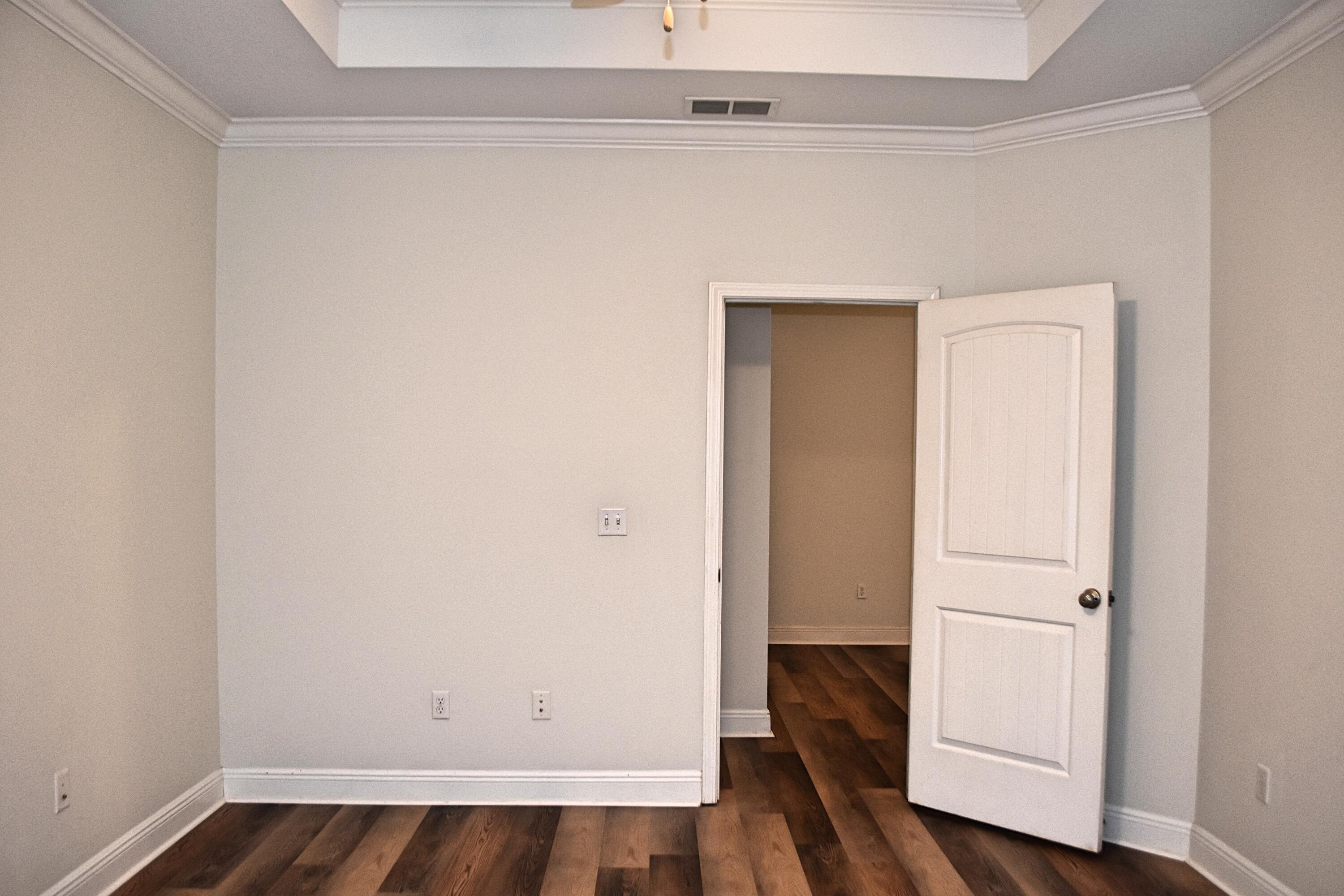 LAGRANGE LANDING - Residential