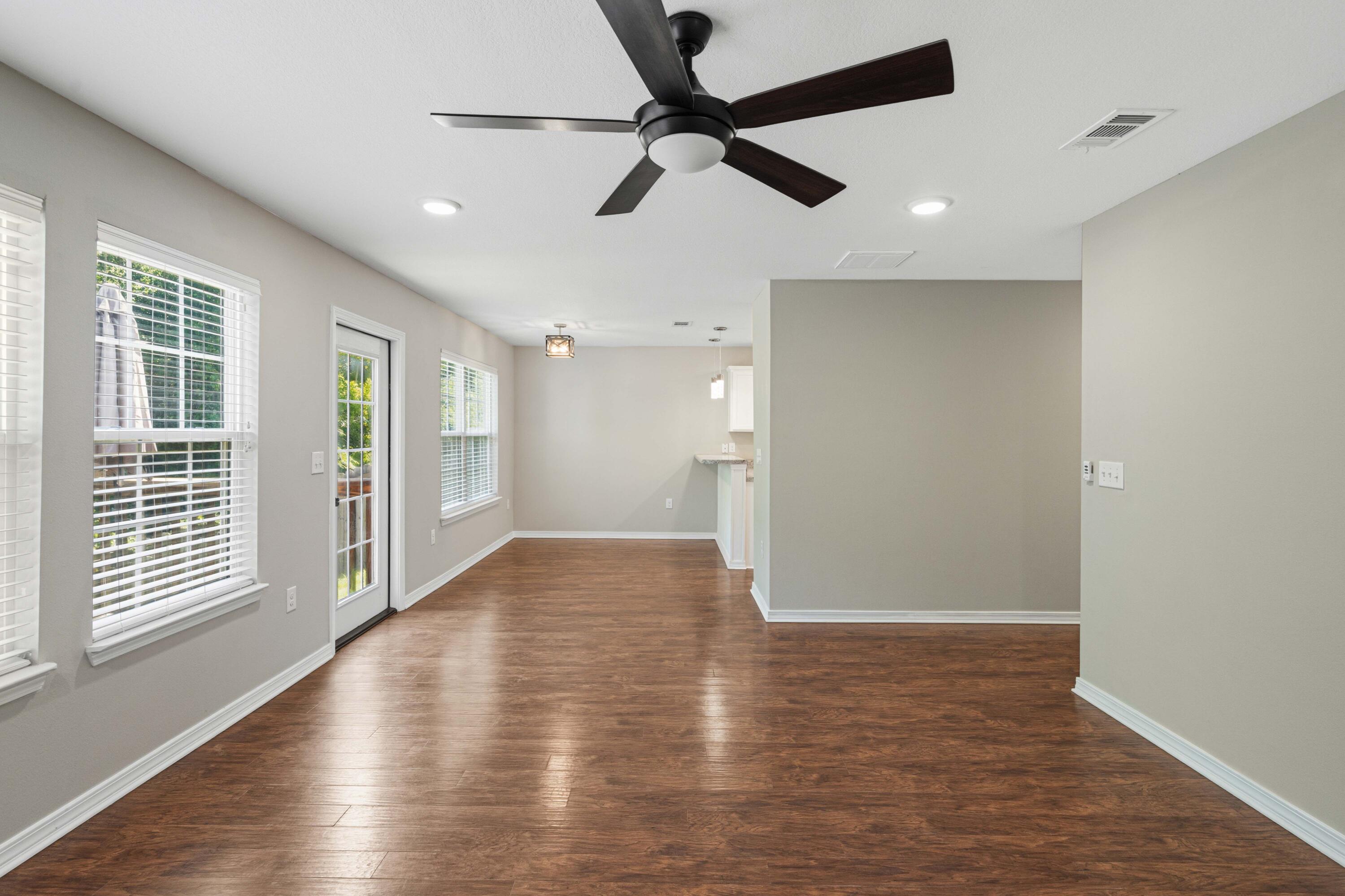 STILLWELL SOUTH - Residential