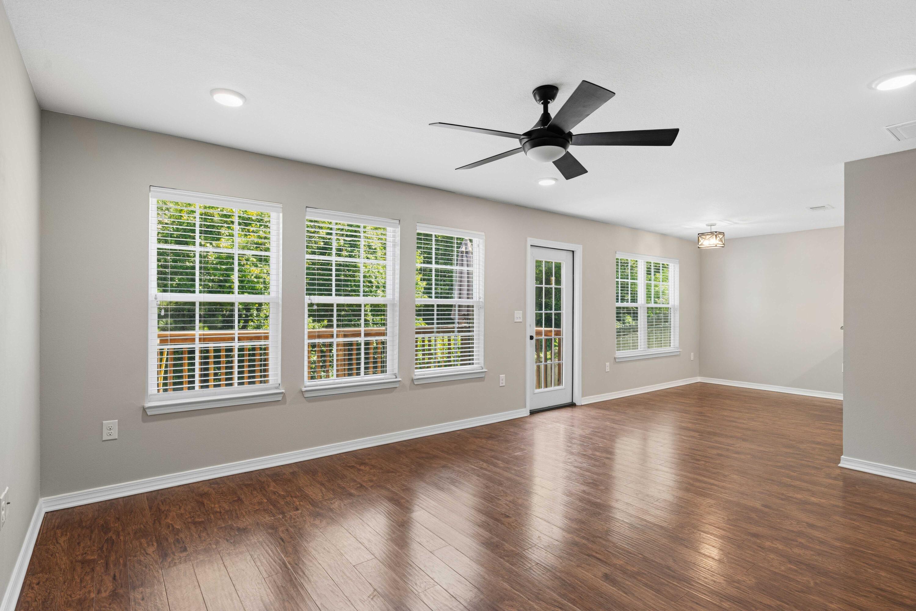 STILLWELL SOUTH - Residential