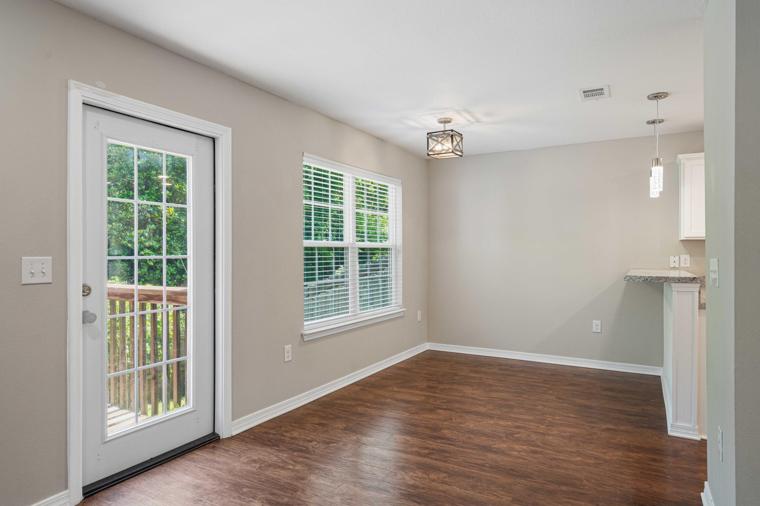 STILLWELL SOUTH - Residential
