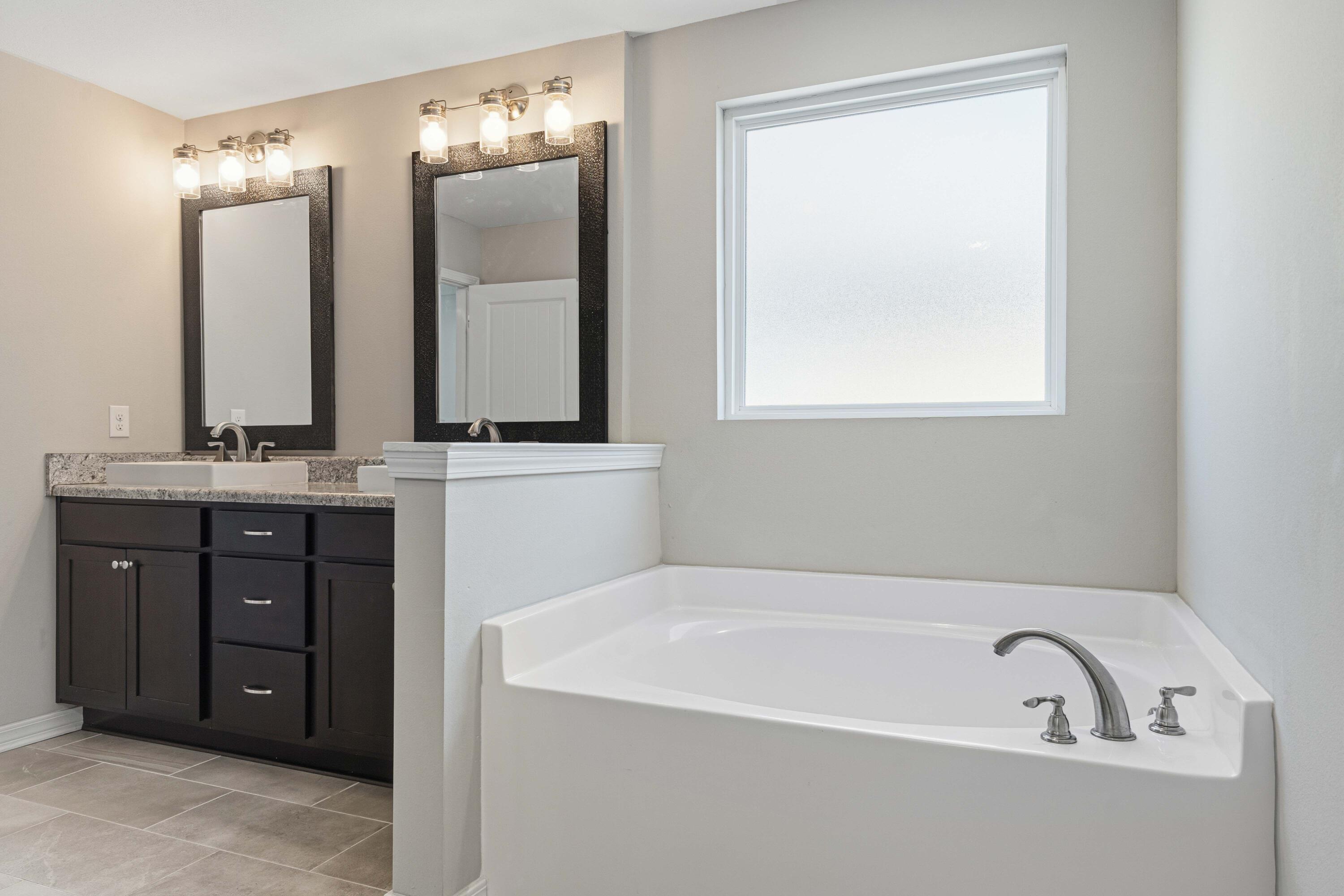 STILLWELL SOUTH - Residential