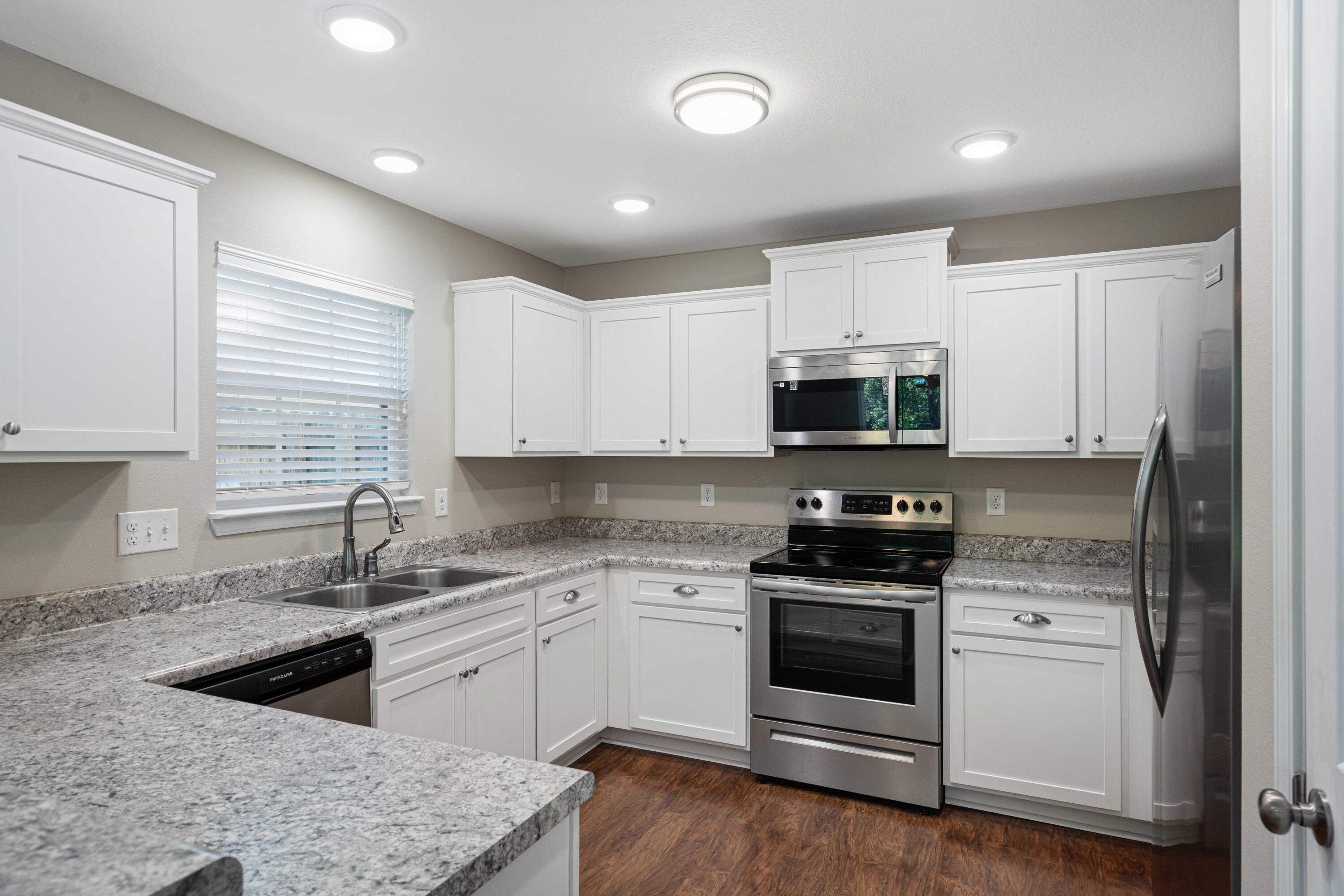 STILLWELL SOUTH - Residential