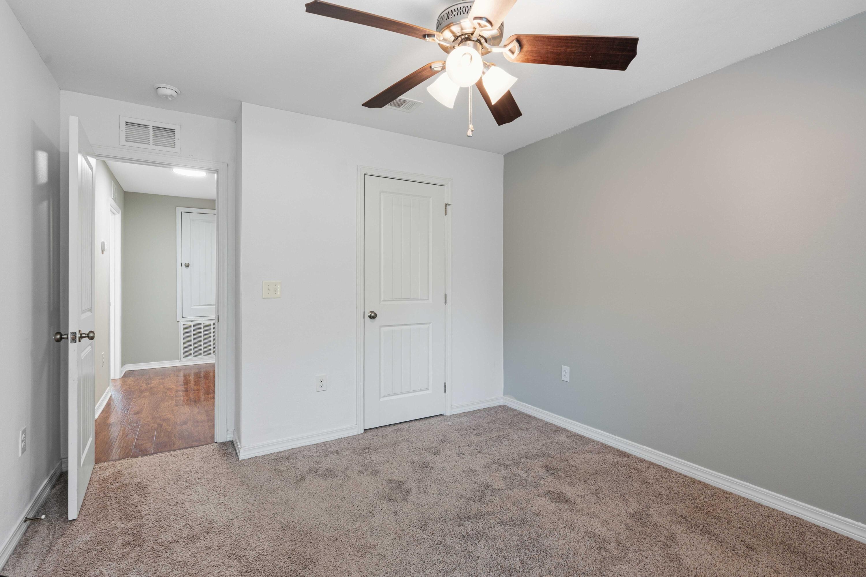 STILLWELL SOUTH - Residential