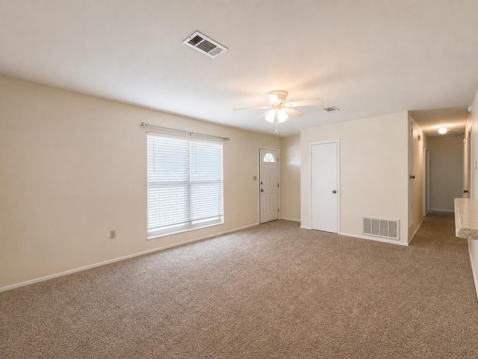 OAKLAND HEIGHTS - Residential Lease