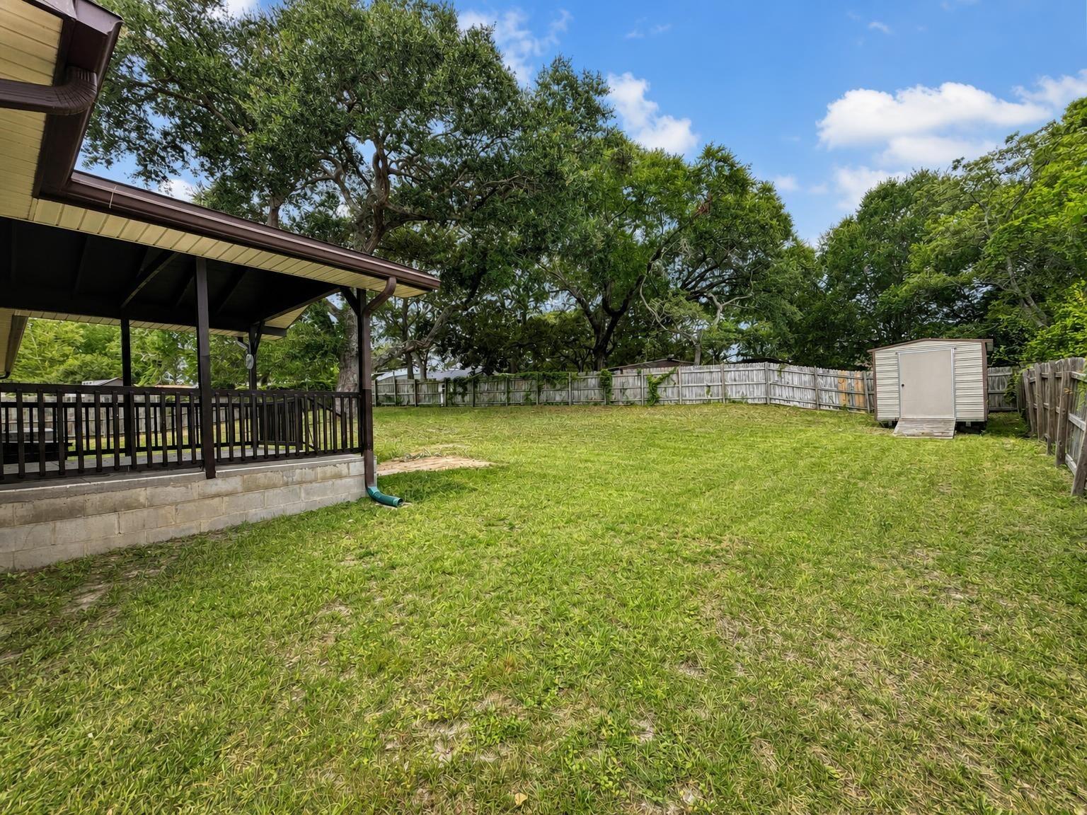 OAKLAND HEIGHTS - Residential Lease