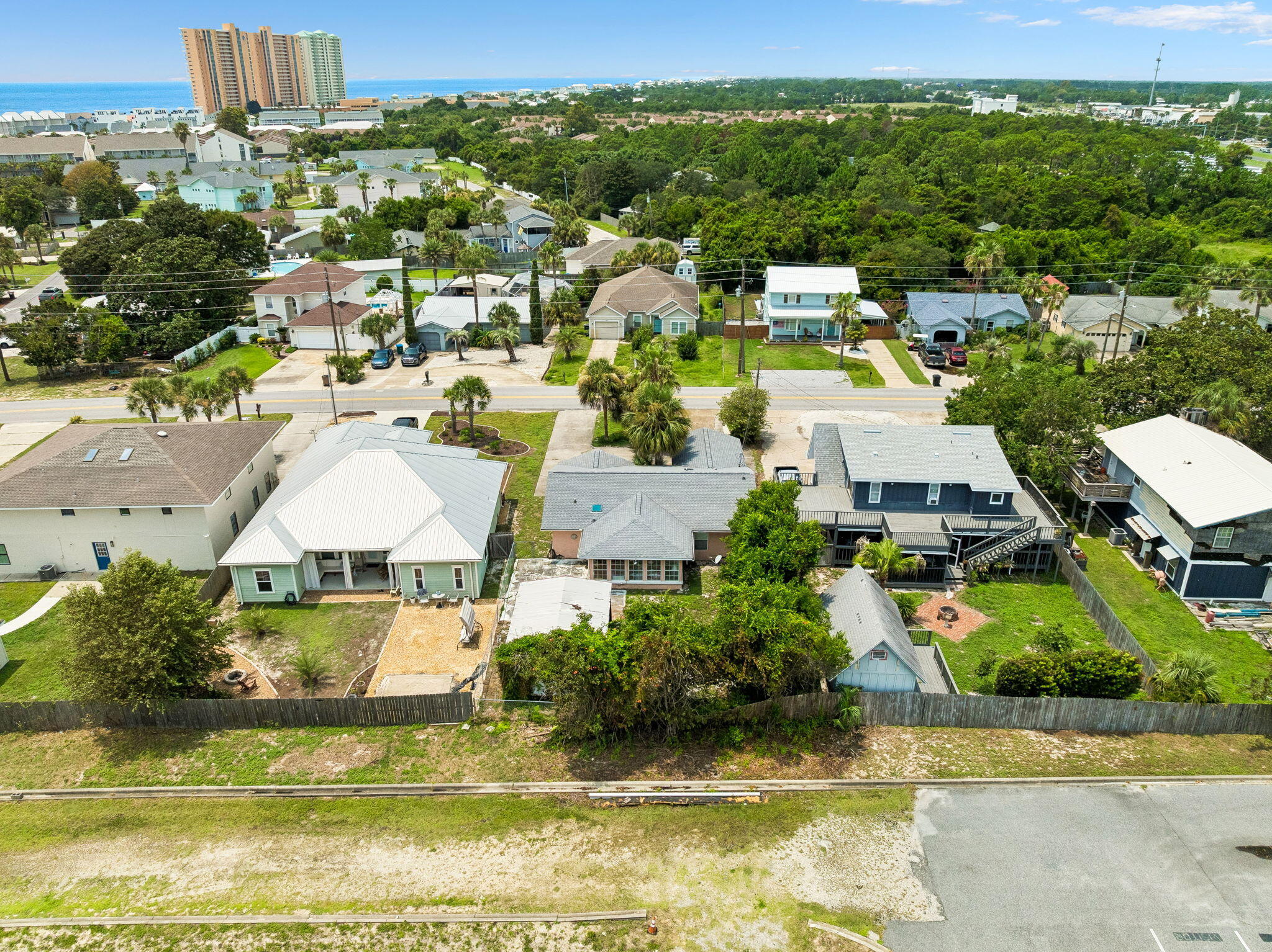 SUNTIME BEACH UNIT 1 - Residential