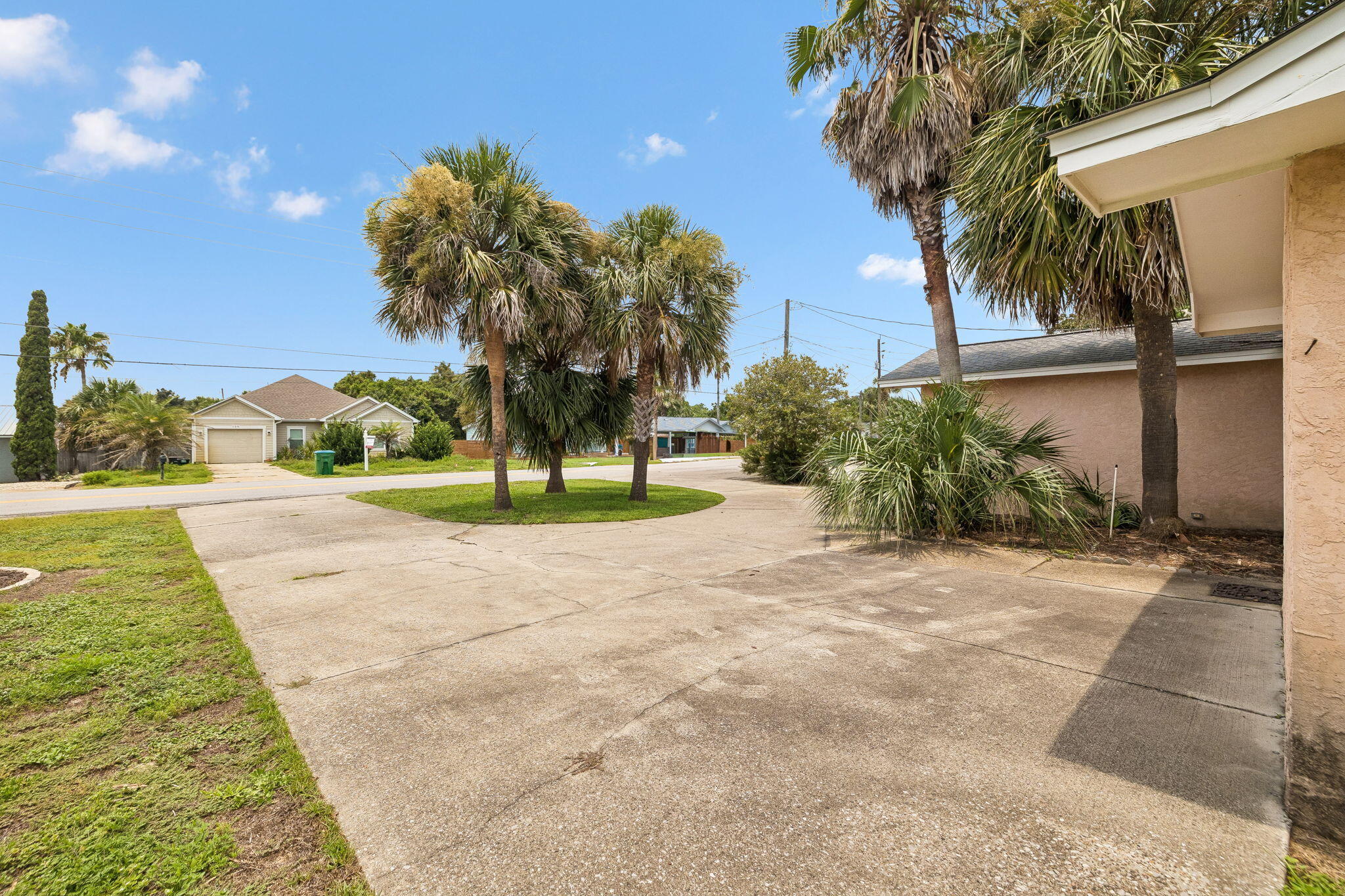 SUNTIME BEACH UNIT 1 - Residential
