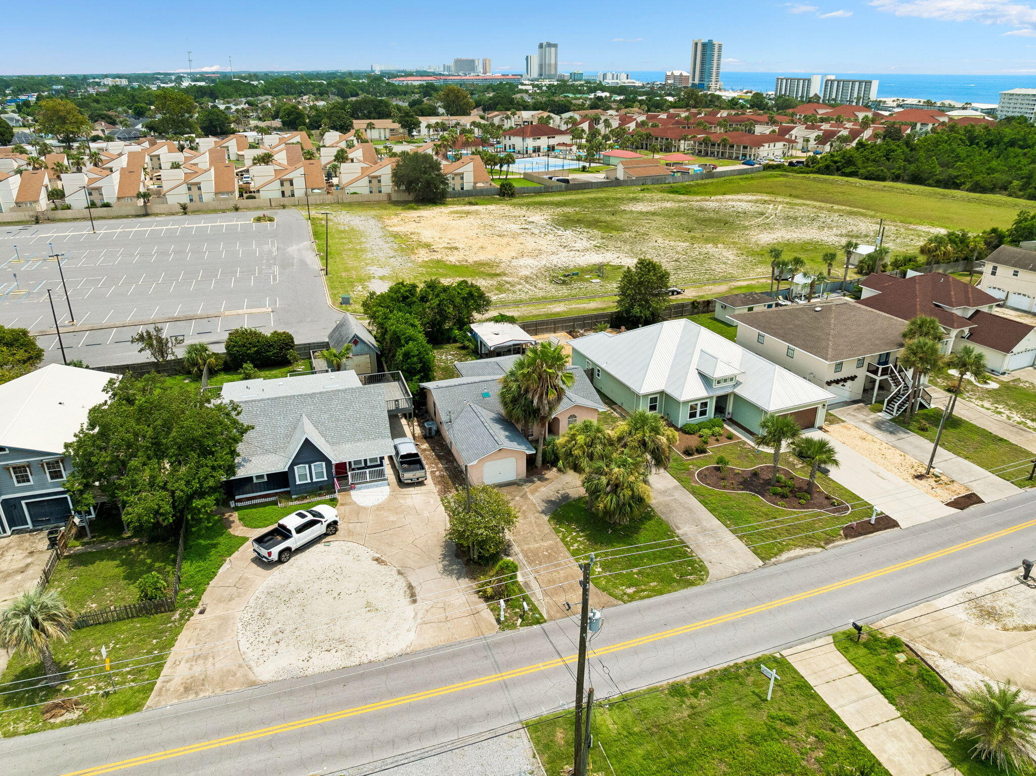 SUNTIME BEACH UNIT 1 - Residential