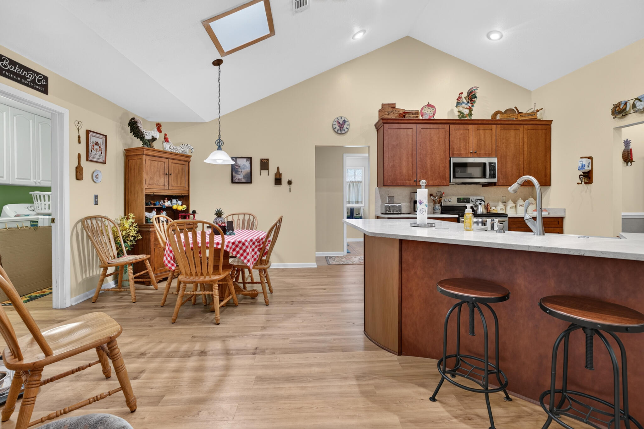 DORCHESTER PLACE - Residential