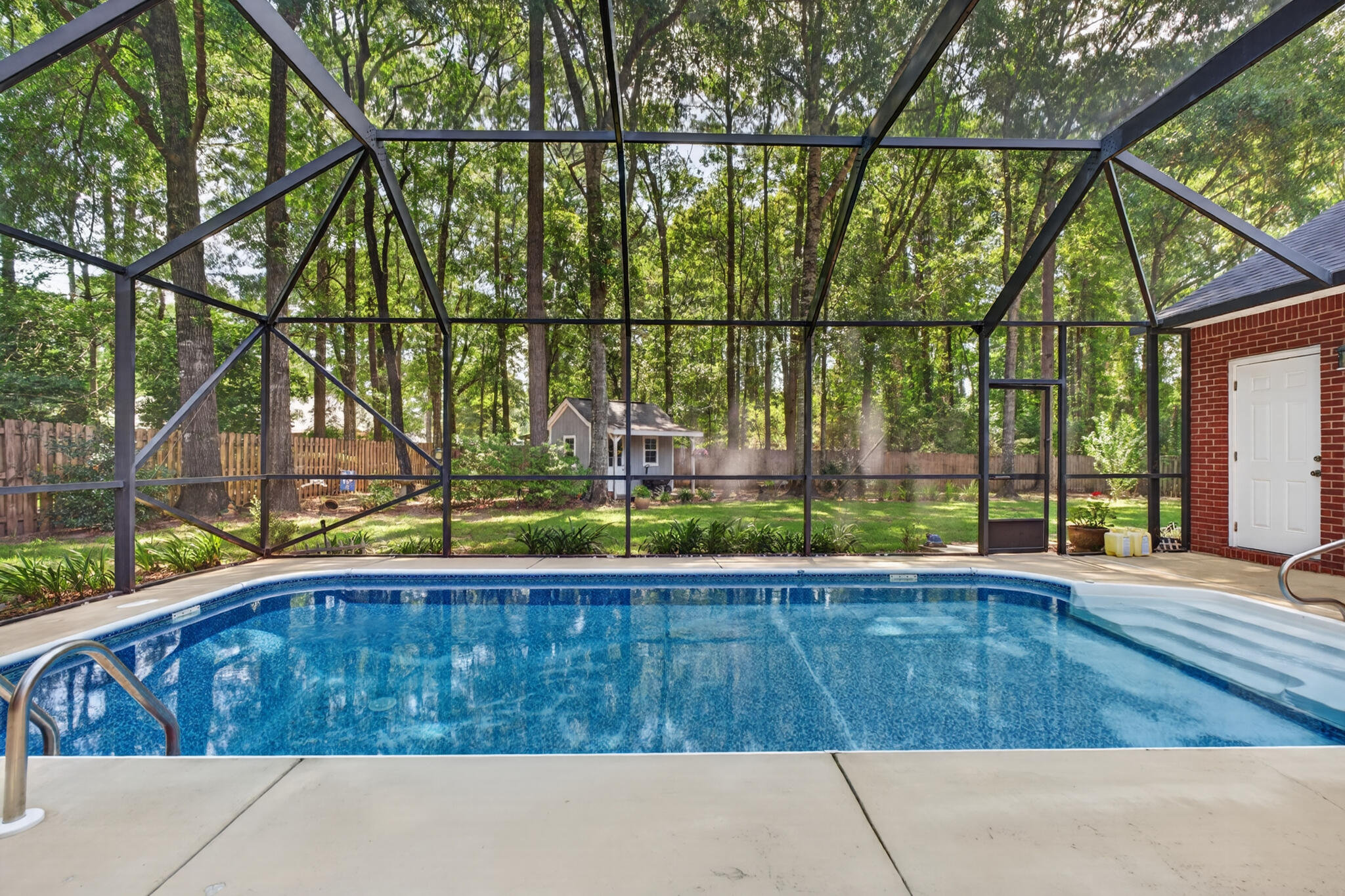 DORCHESTER PLACE - Residential