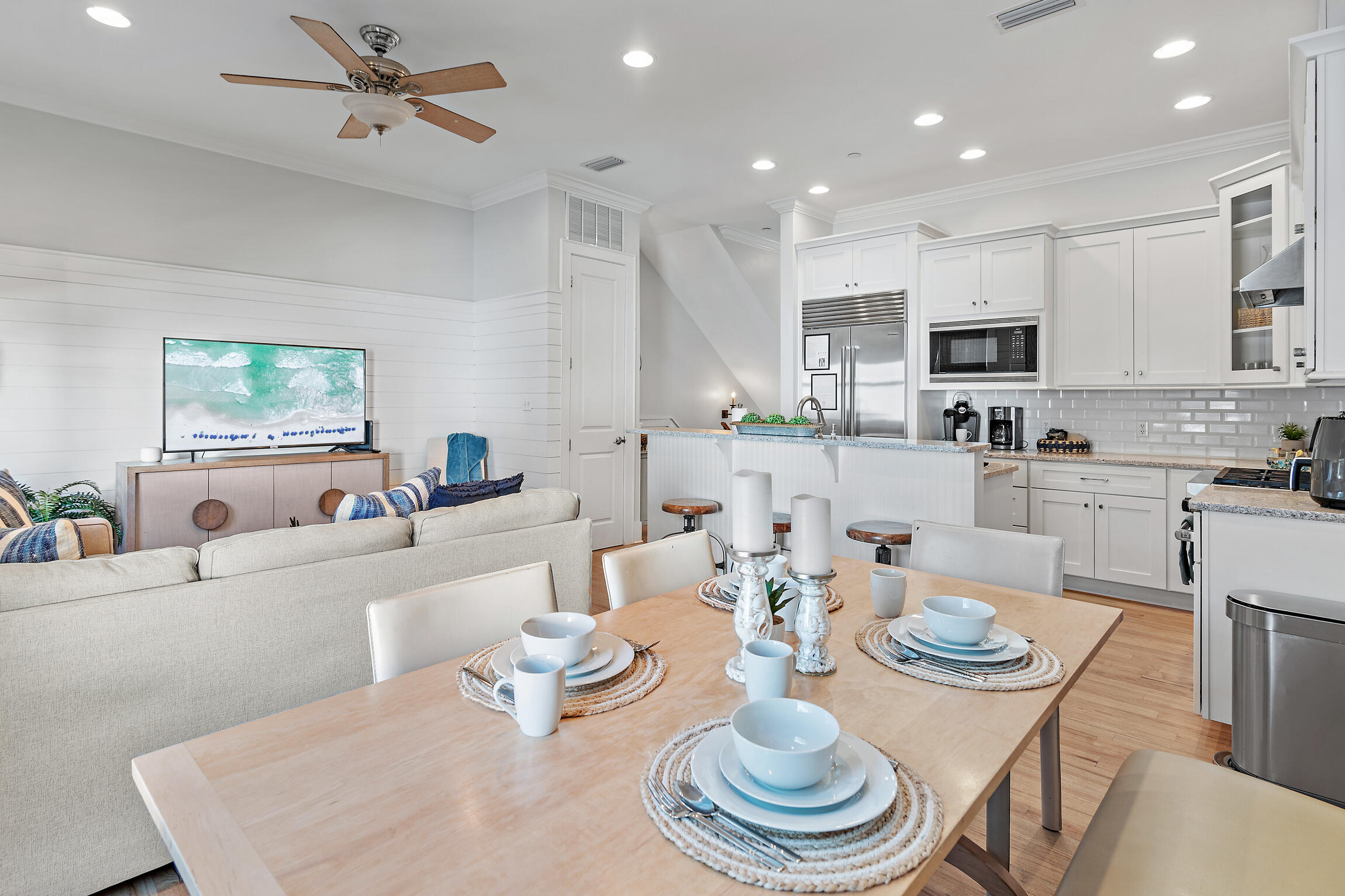 SUMMER PLACE - Residential