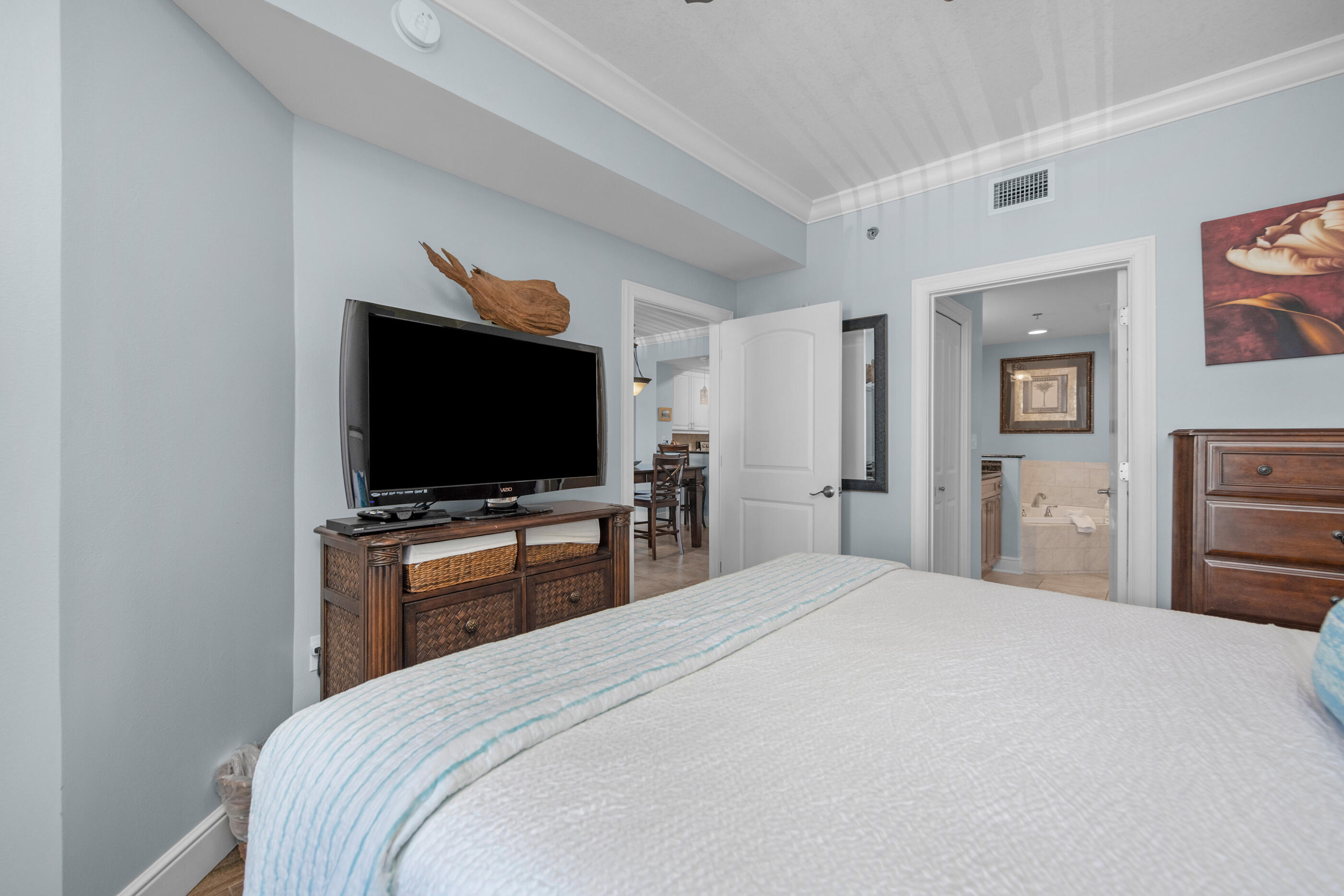 Azure Condo - Residential