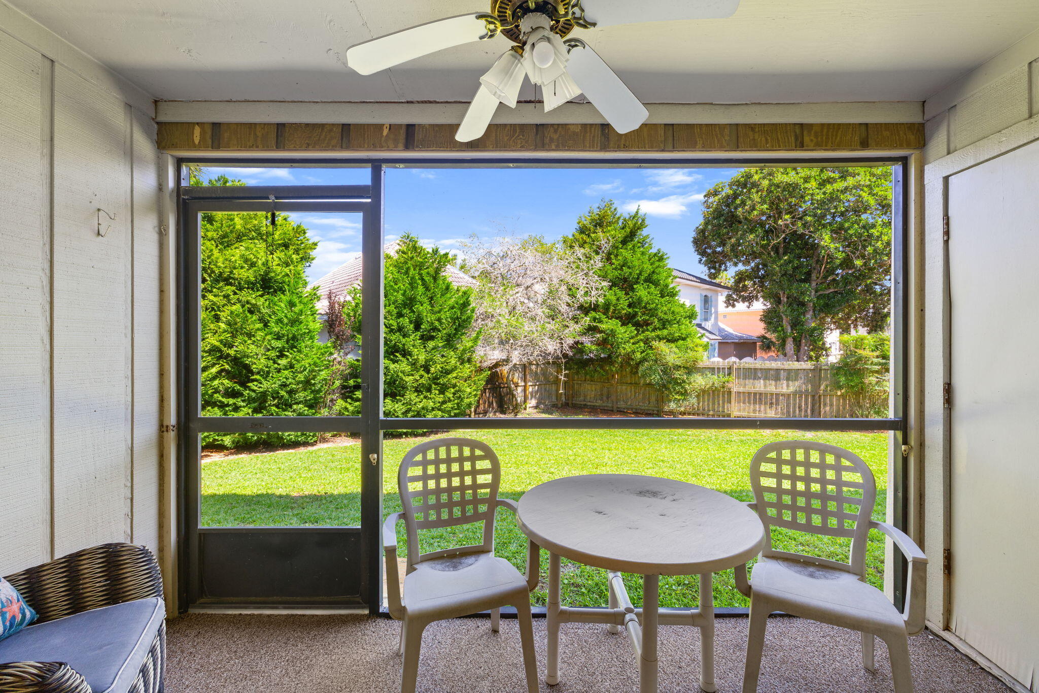 CHATEAU LA MER CONDO 2 - Residential
