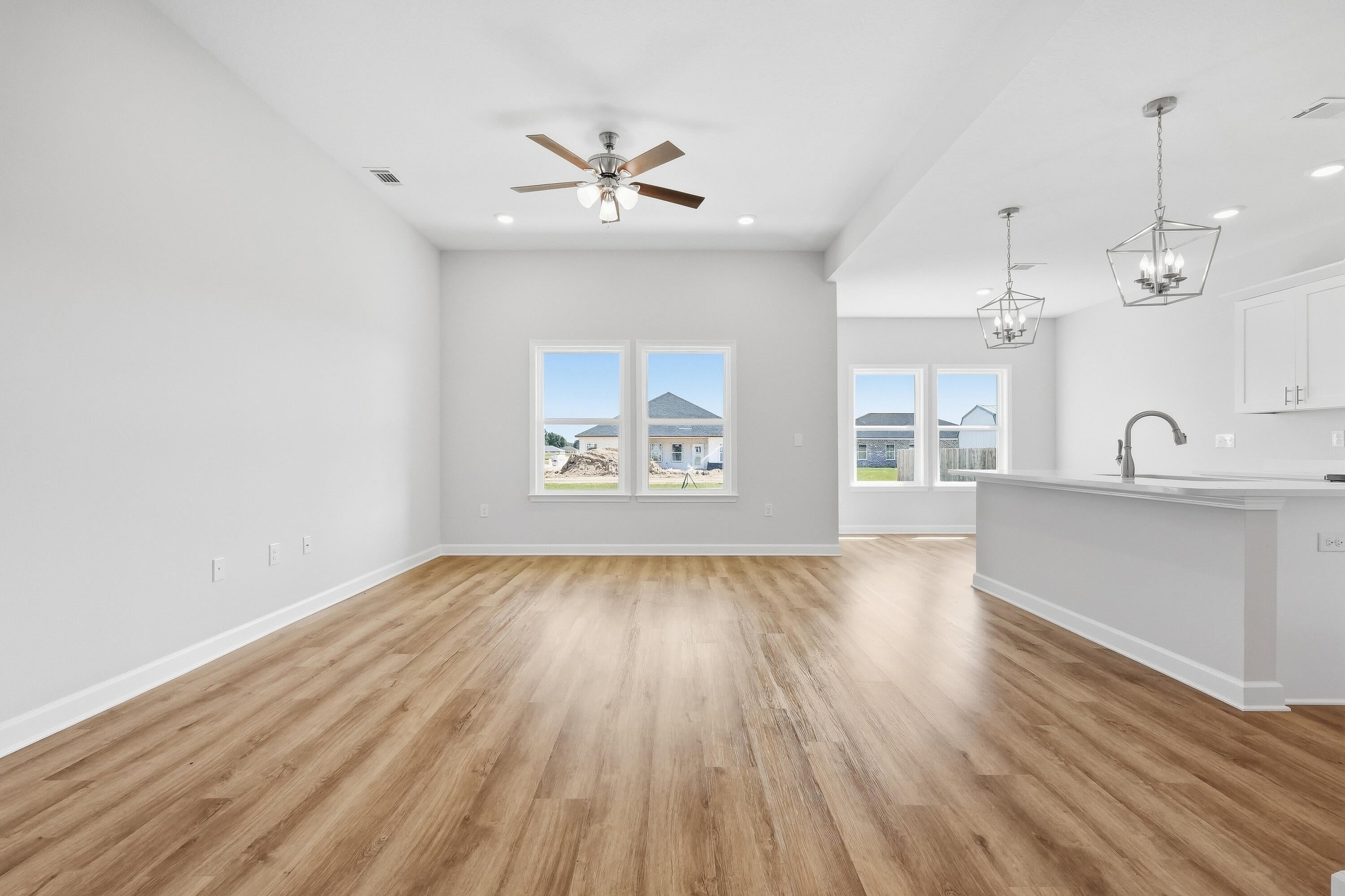Southern Charm - Residential