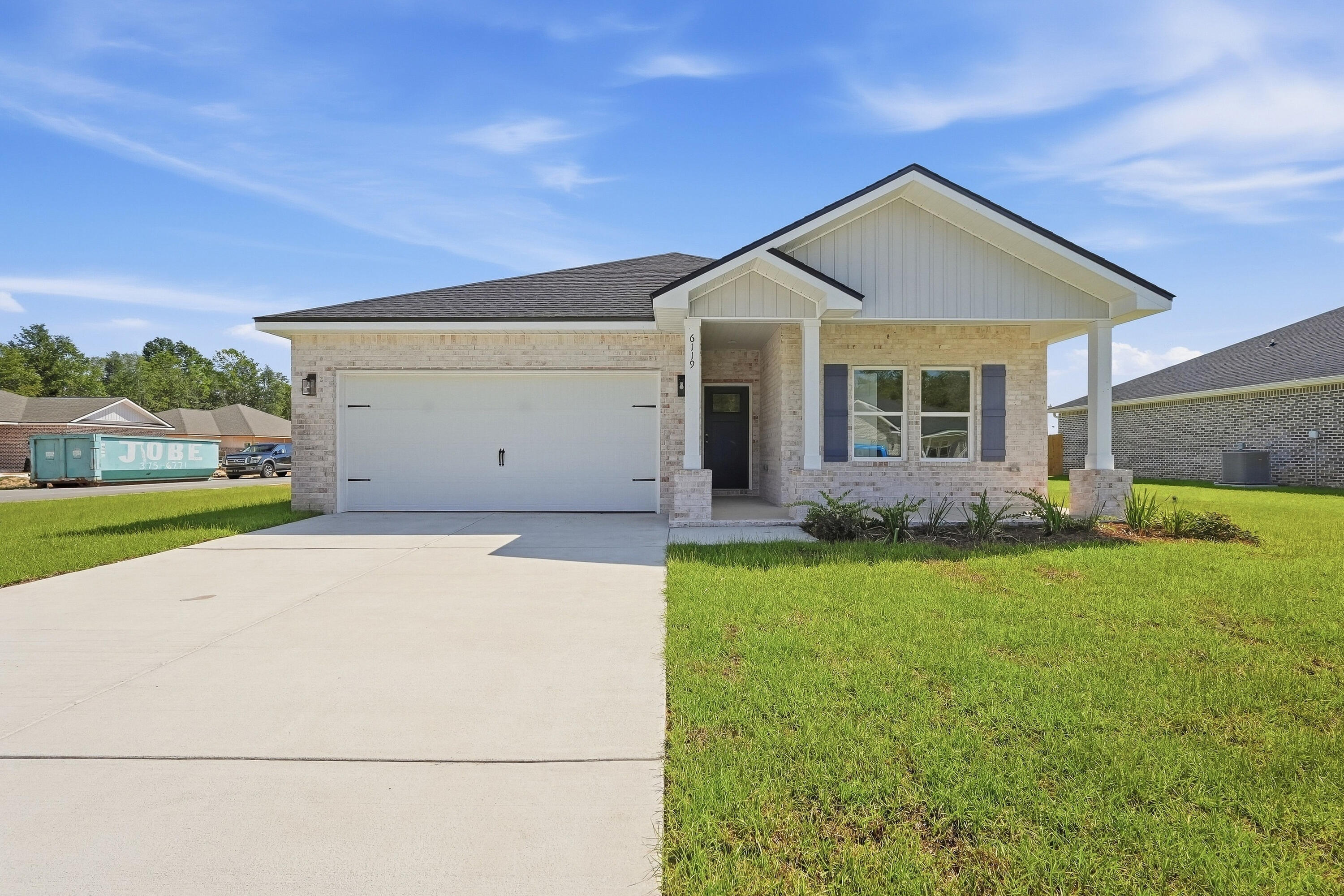 Southern Charm - Residential