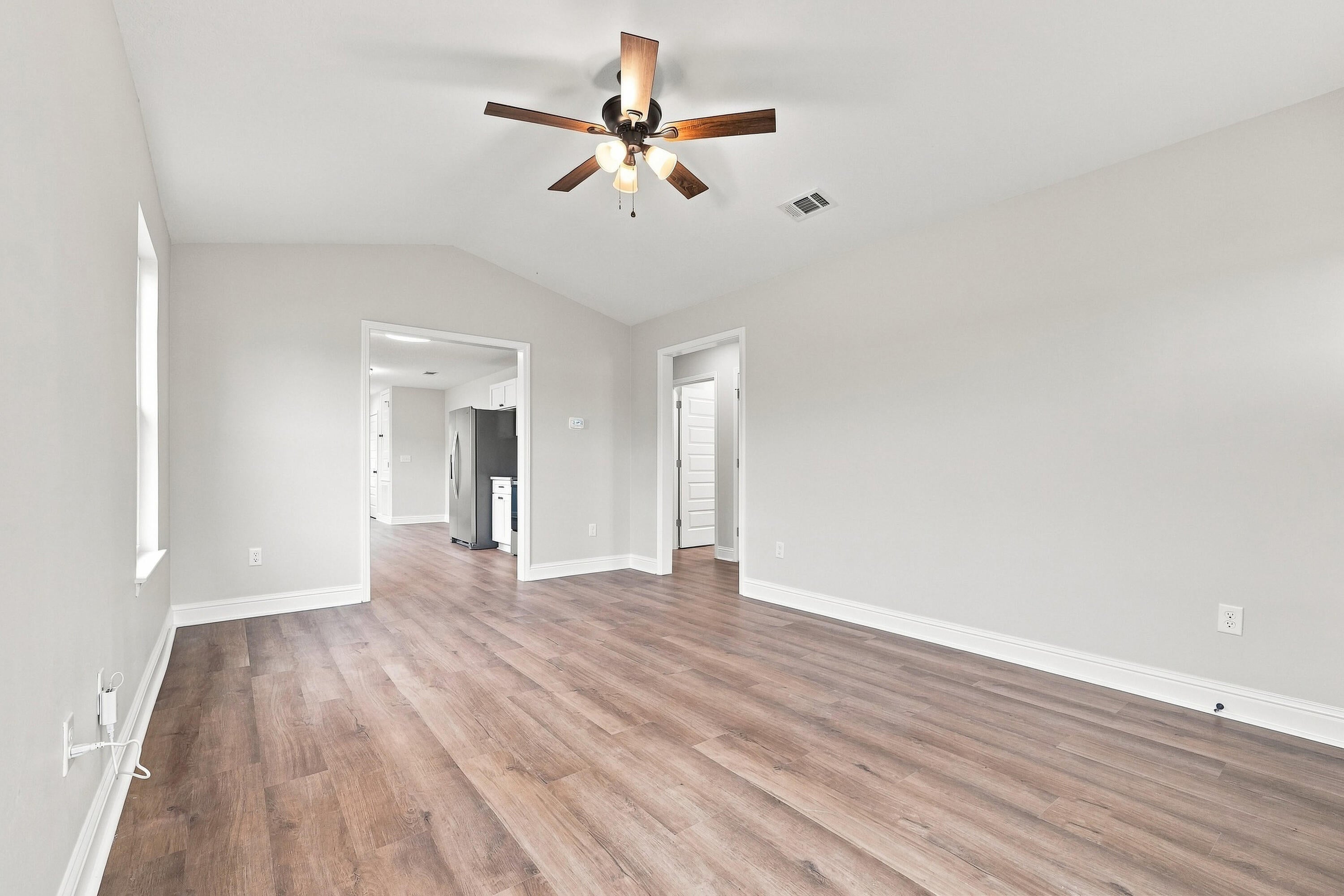 HOLLEY GROVE EAST - Residential