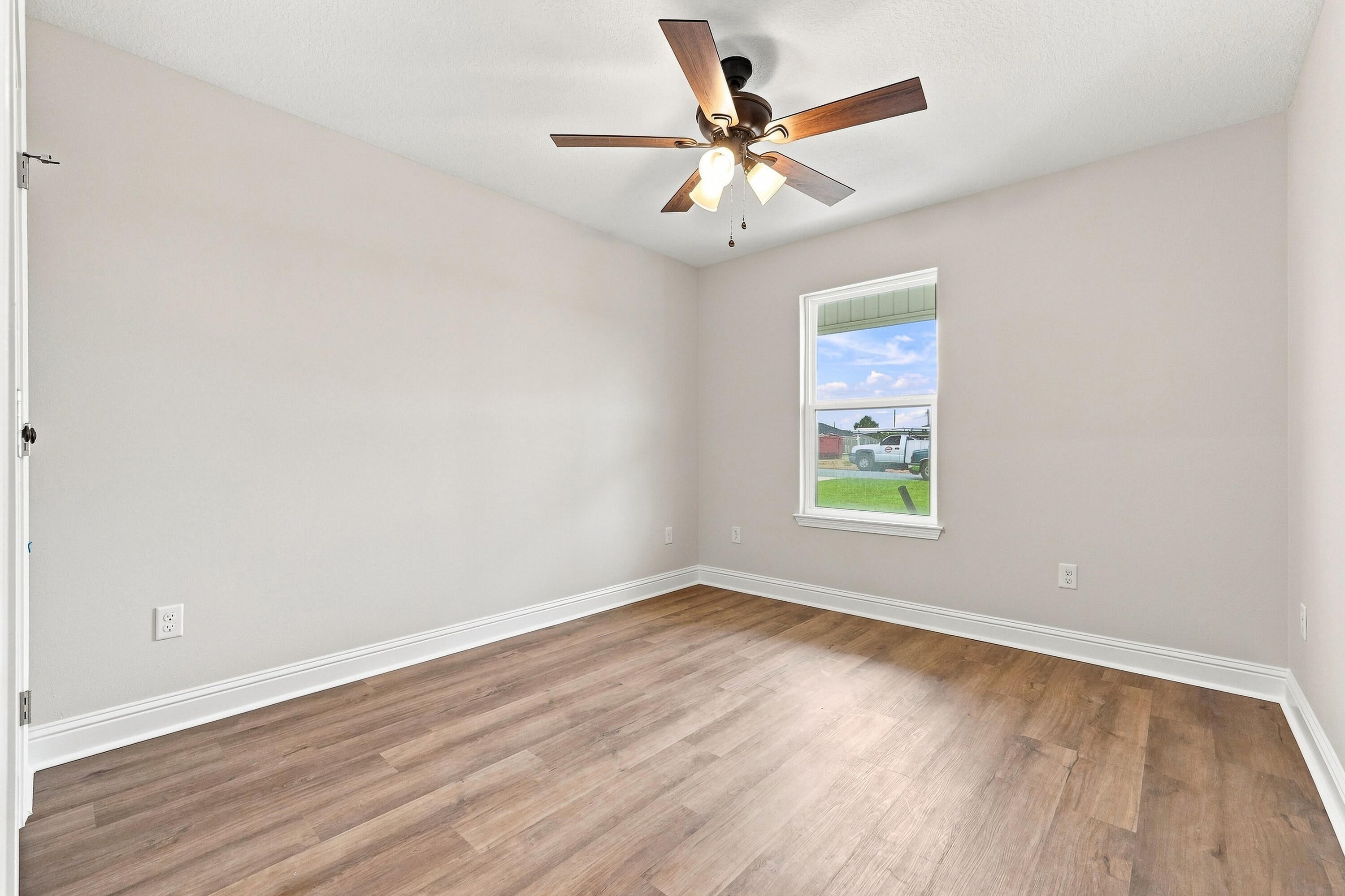HOLLEY GROVE EAST - Residential