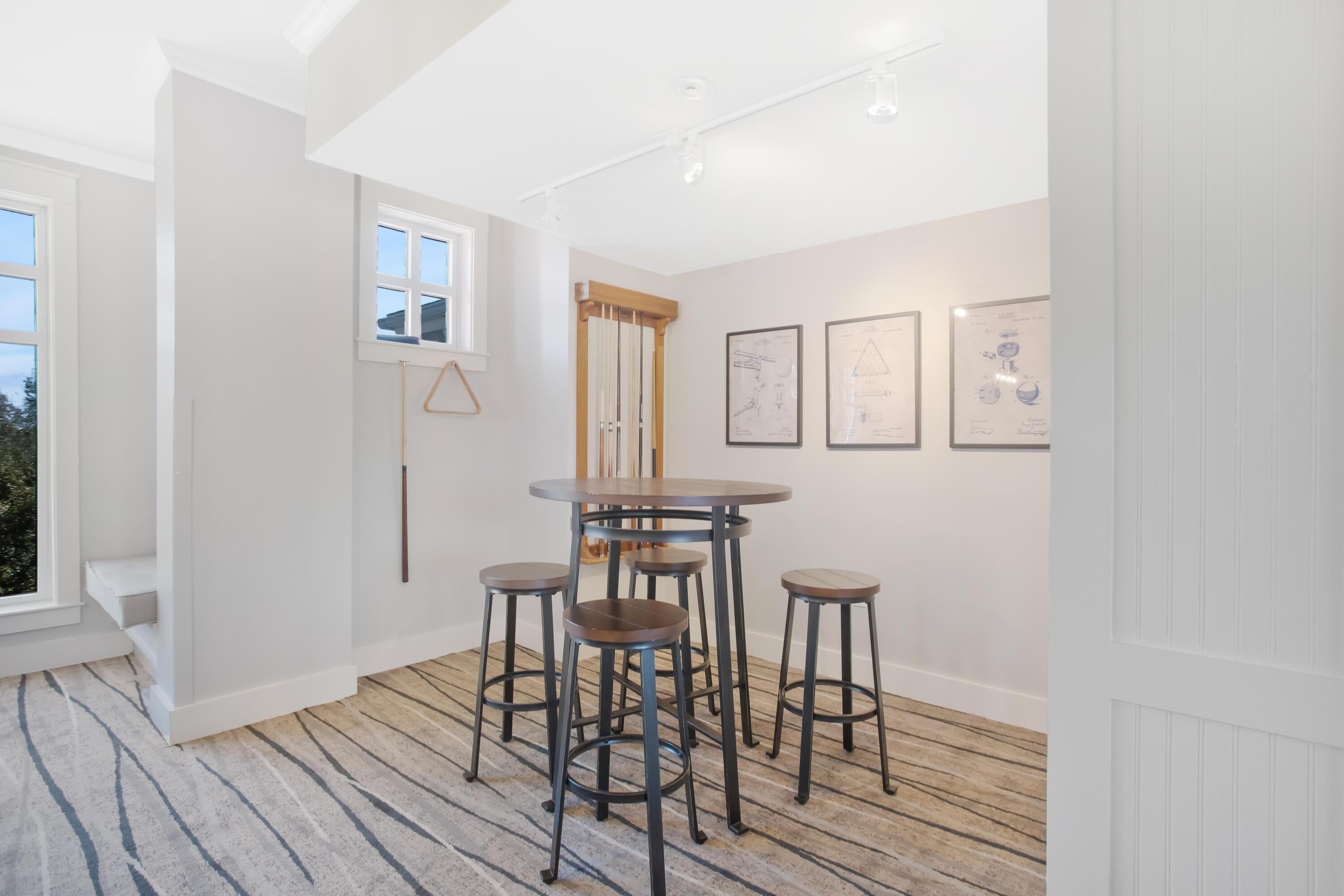 MARKET STREET INN - Residential