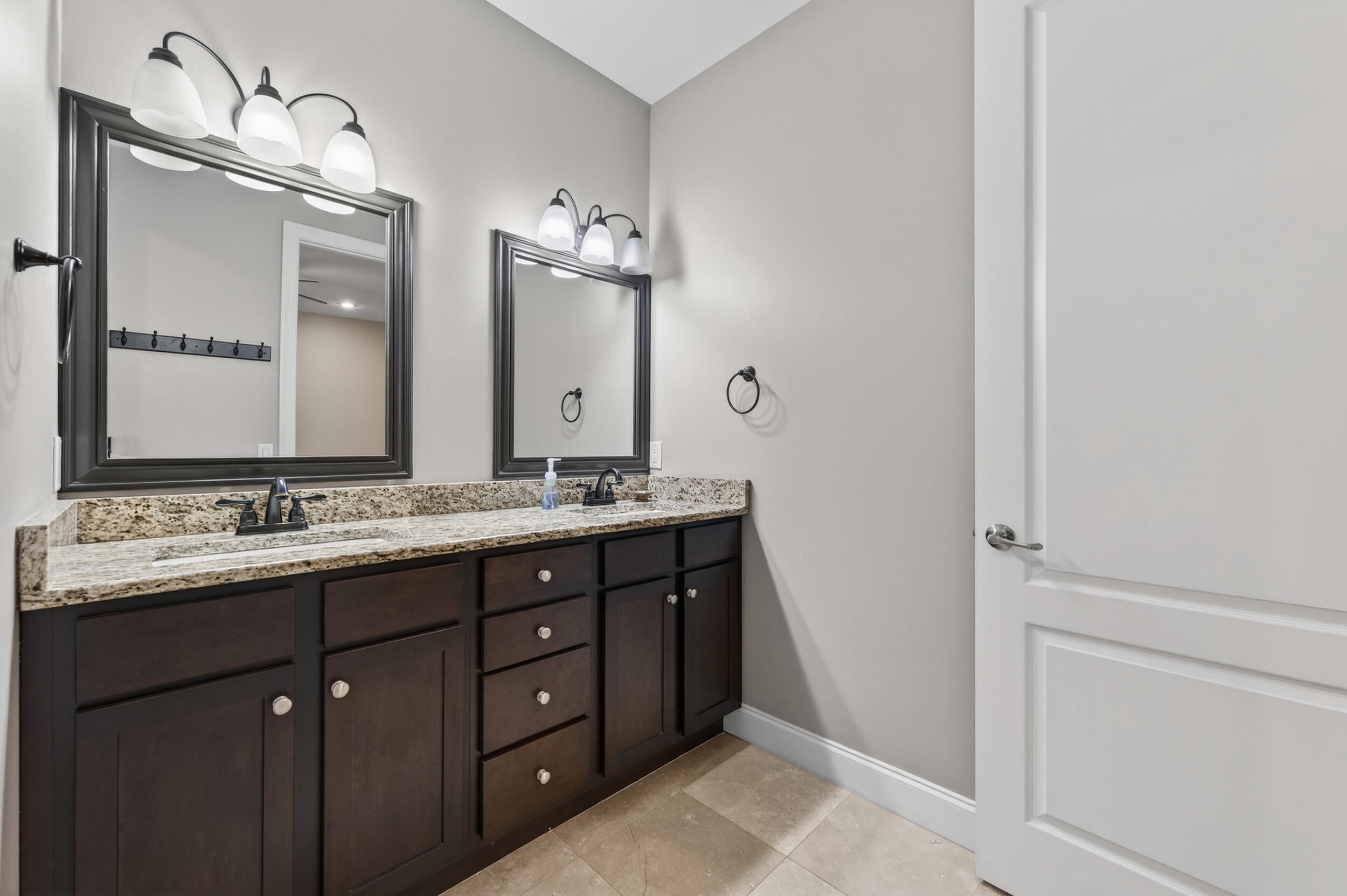 Arrowhead Way - Residential