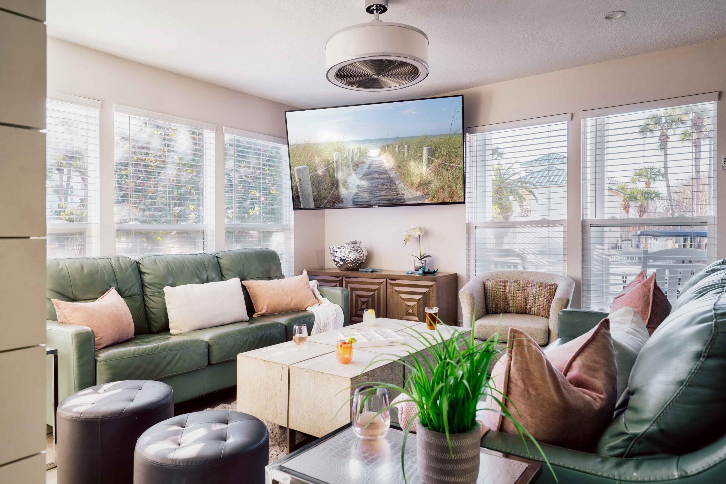 CRYSTAL BEACH - Residential