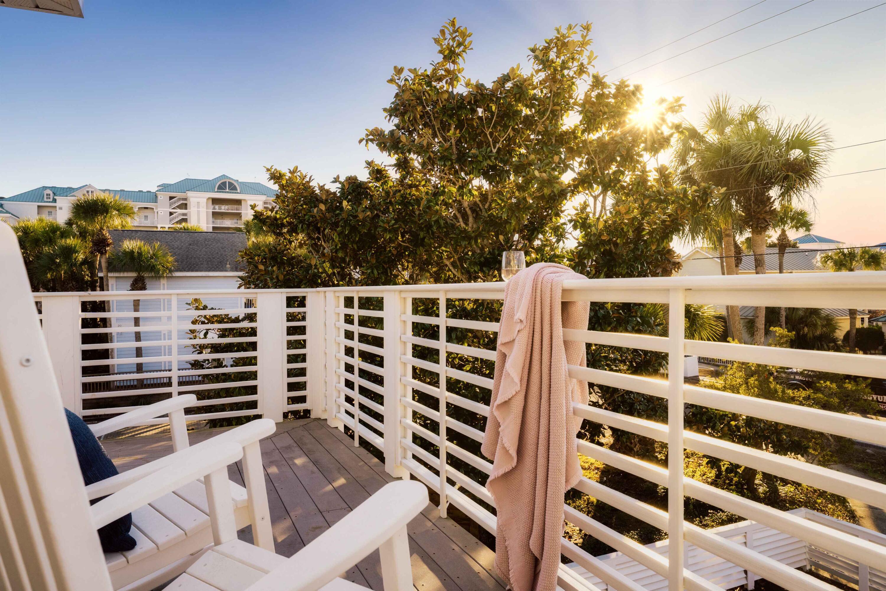 CRYSTAL BEACH - Residential