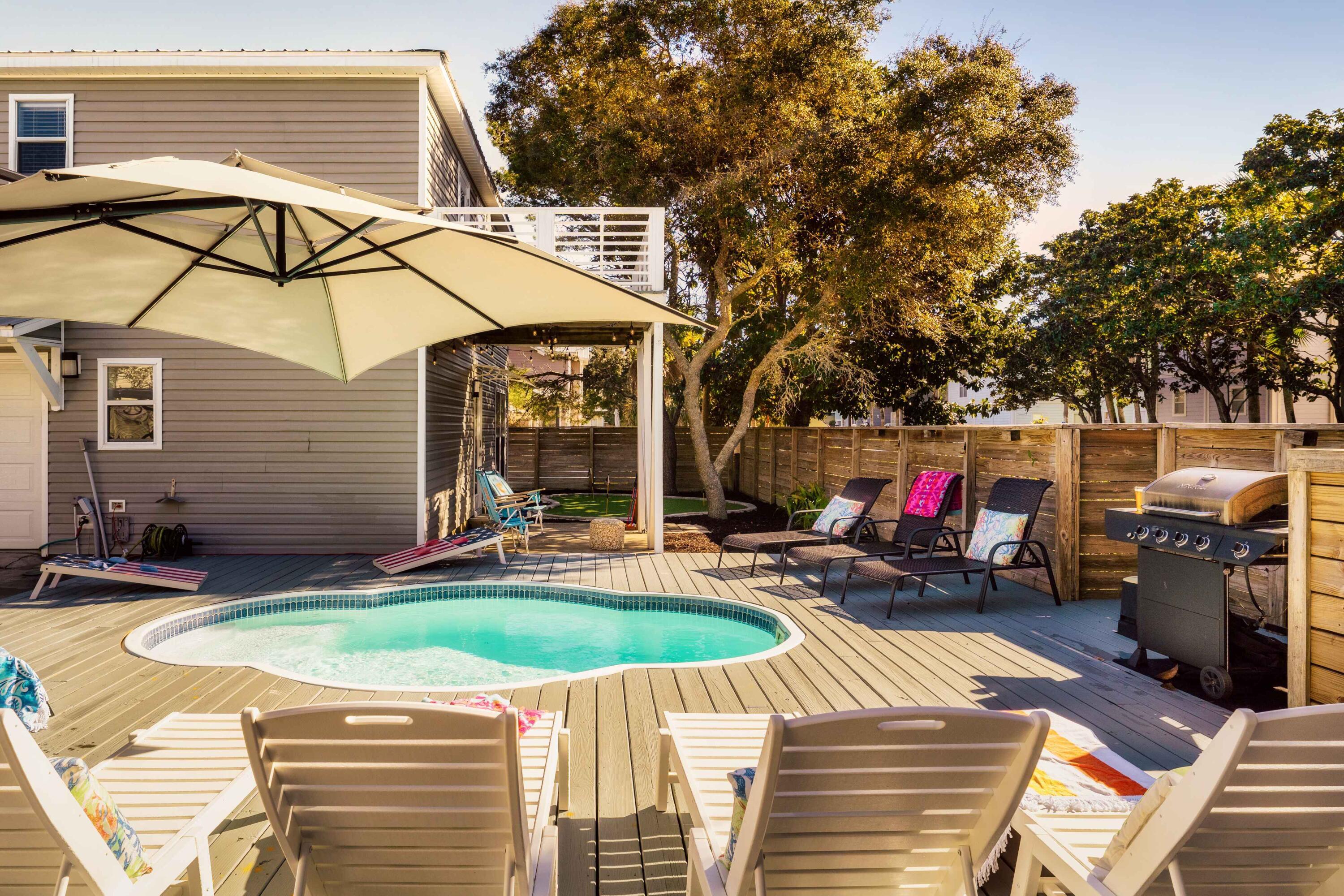 CRYSTAL BEACH - Residential