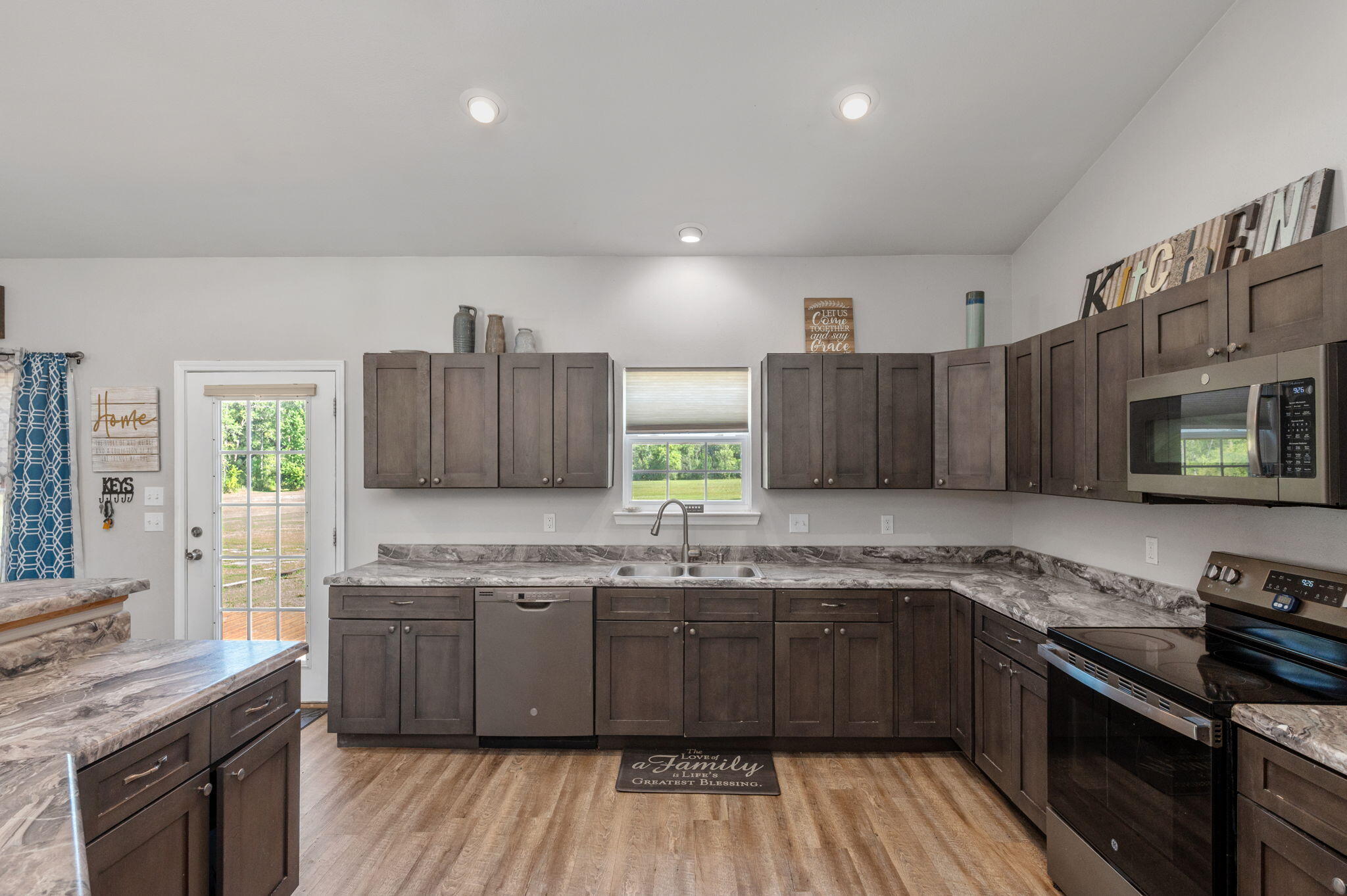 NONESUCH WAY - Residential