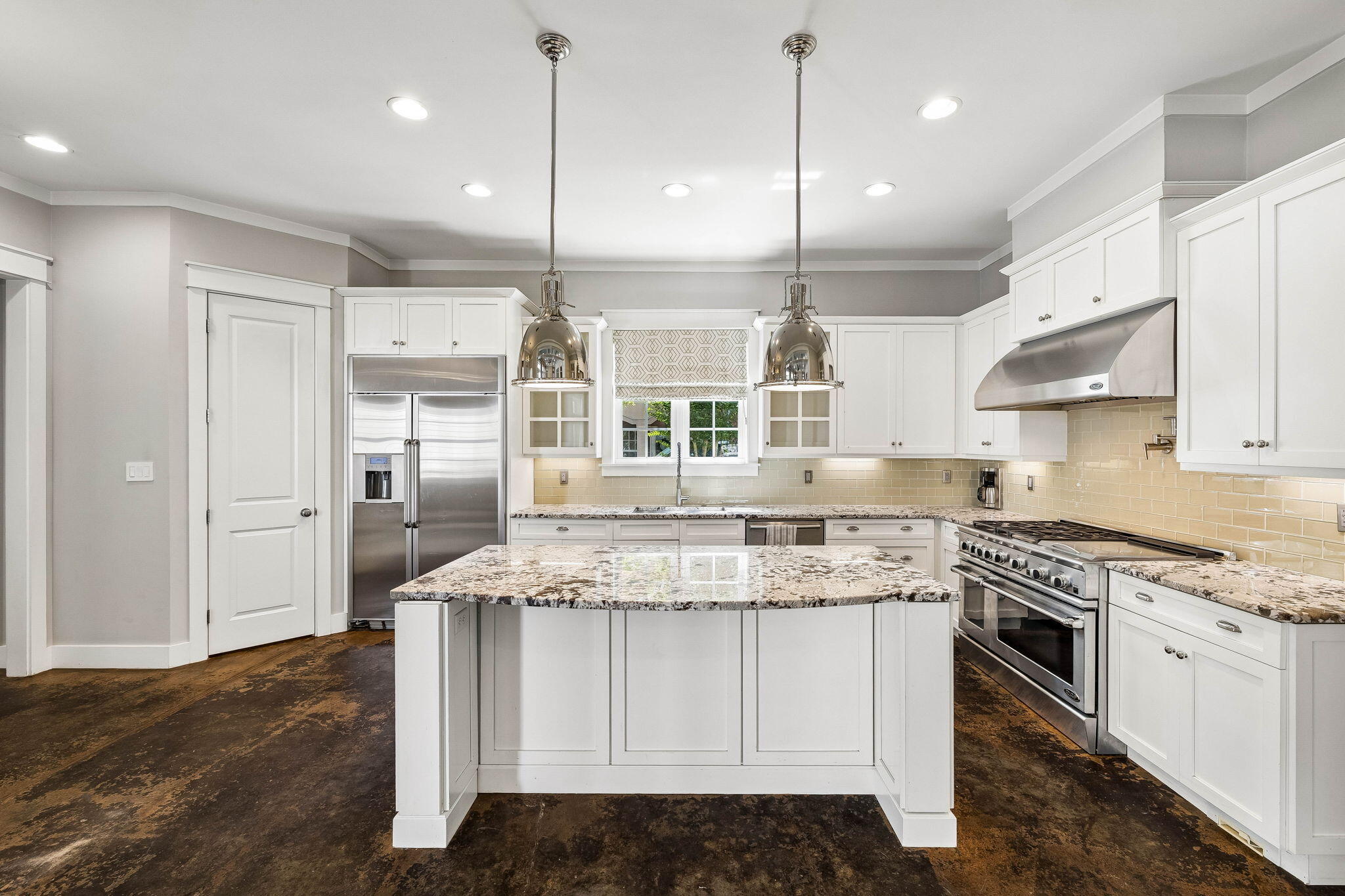 BOTANY BAYOU - Residential