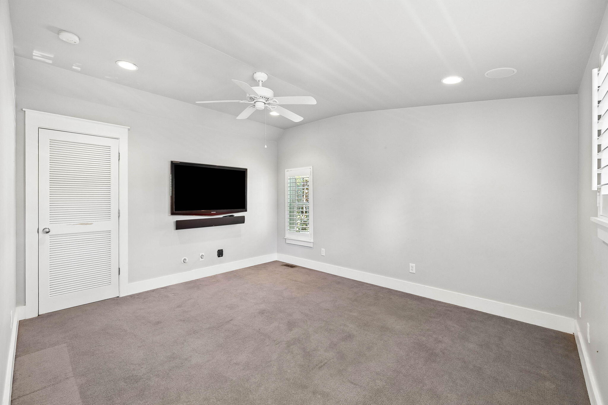 BOTANY BAYOU - Residential