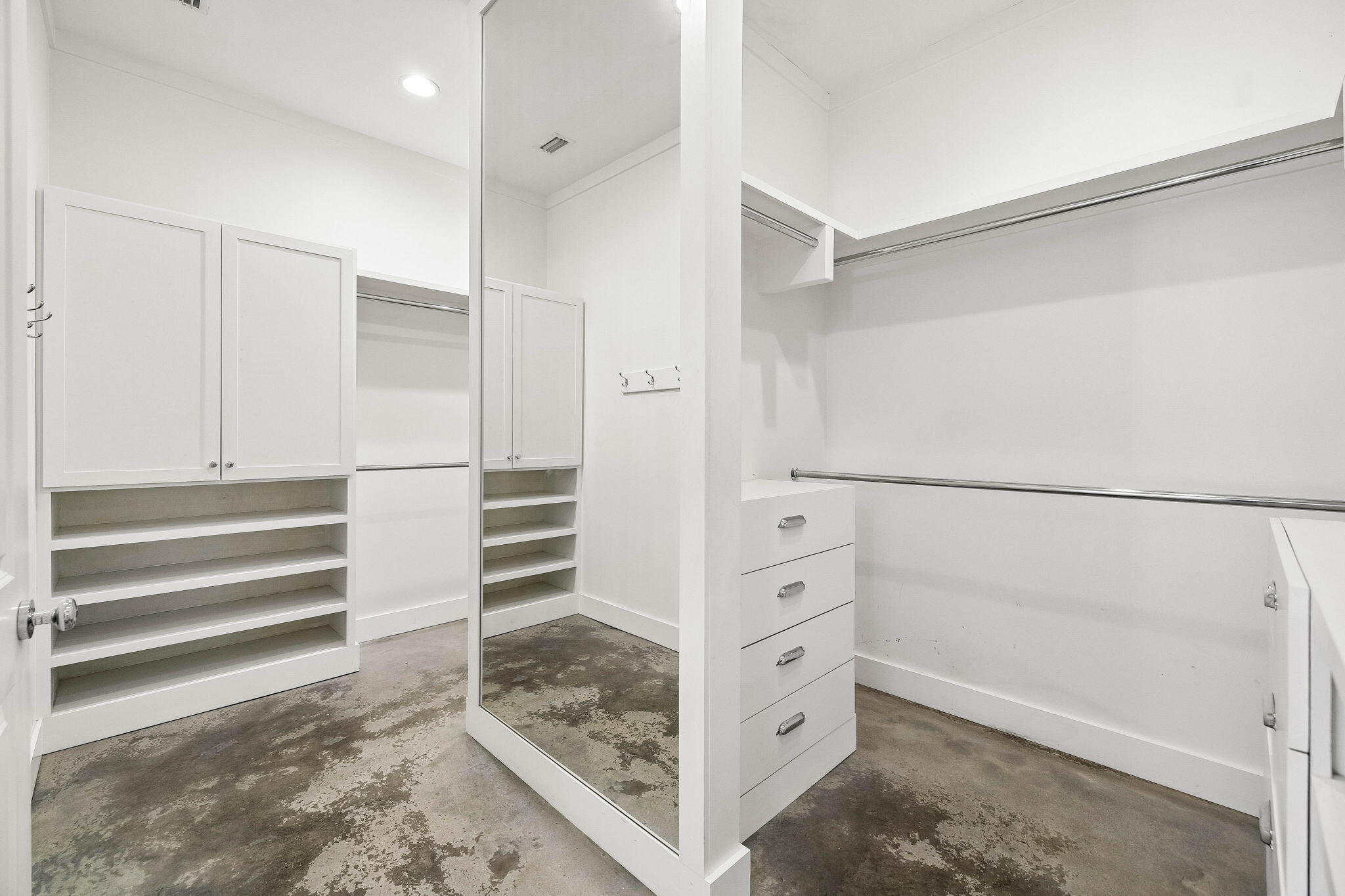 BOTANY BAYOU - Residential