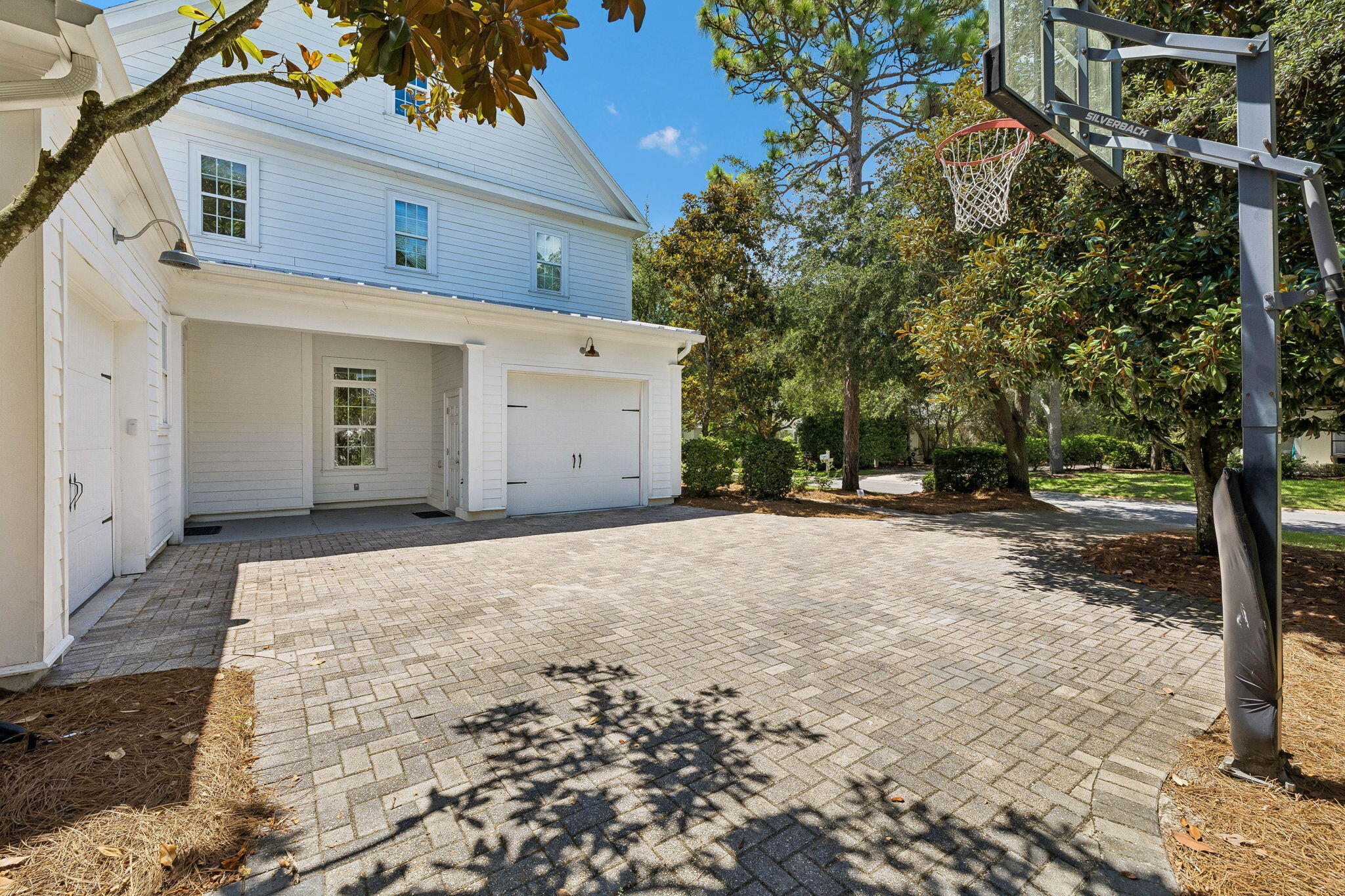 BOTANY BAYOU - Residential