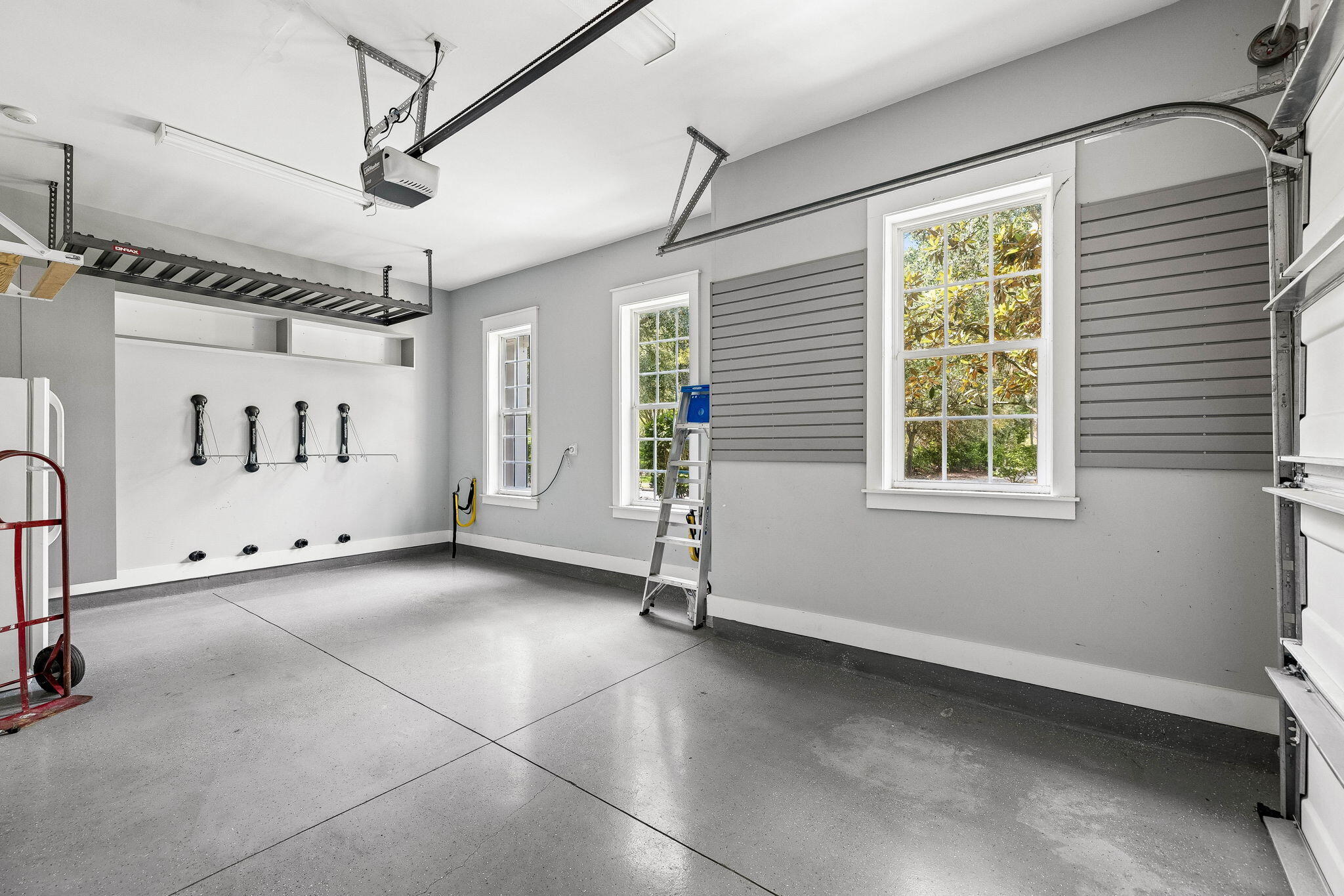 BOTANY BAYOU - Residential